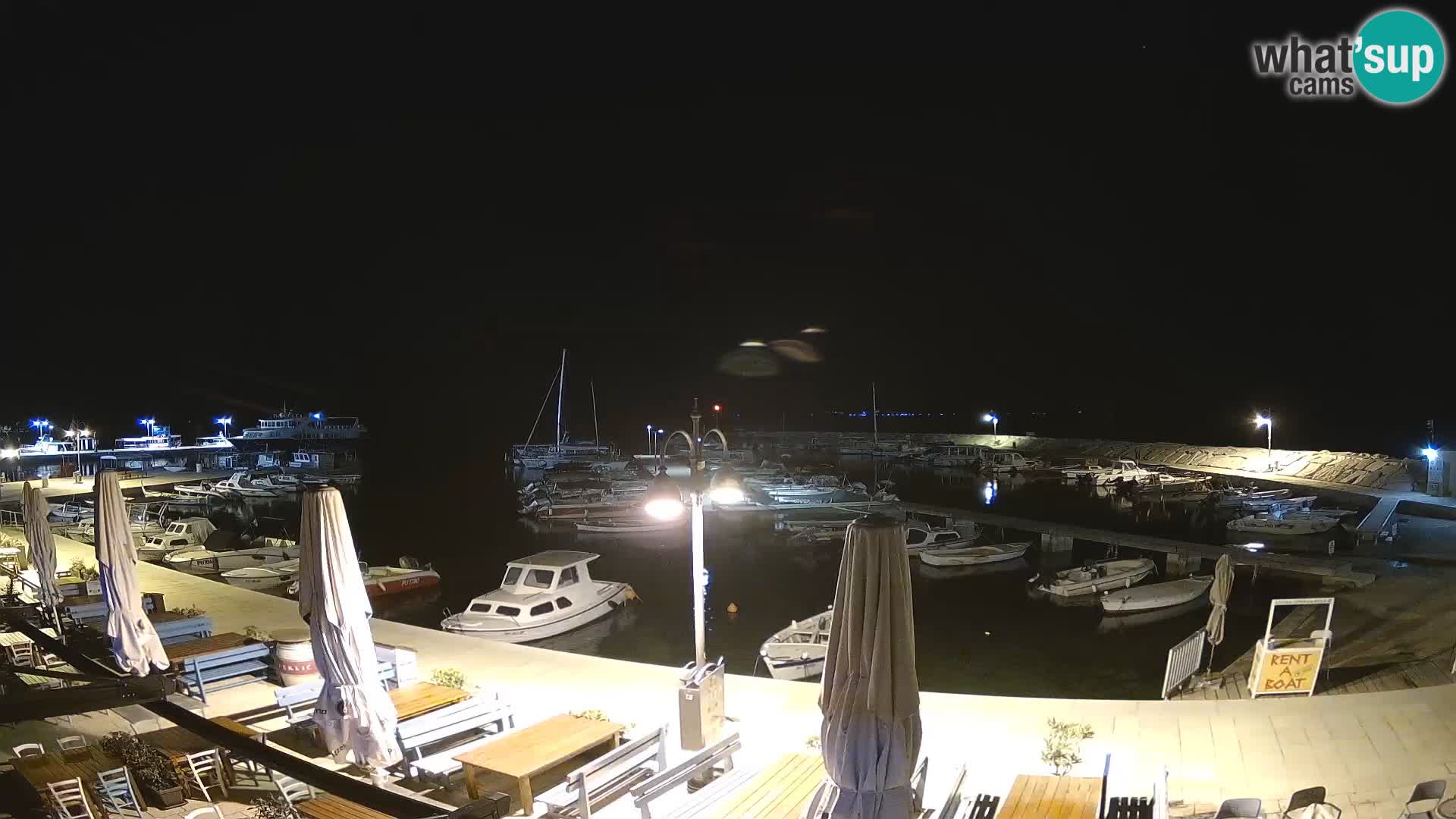 Spletna kamera Fažana riva in mestna marina – Istra