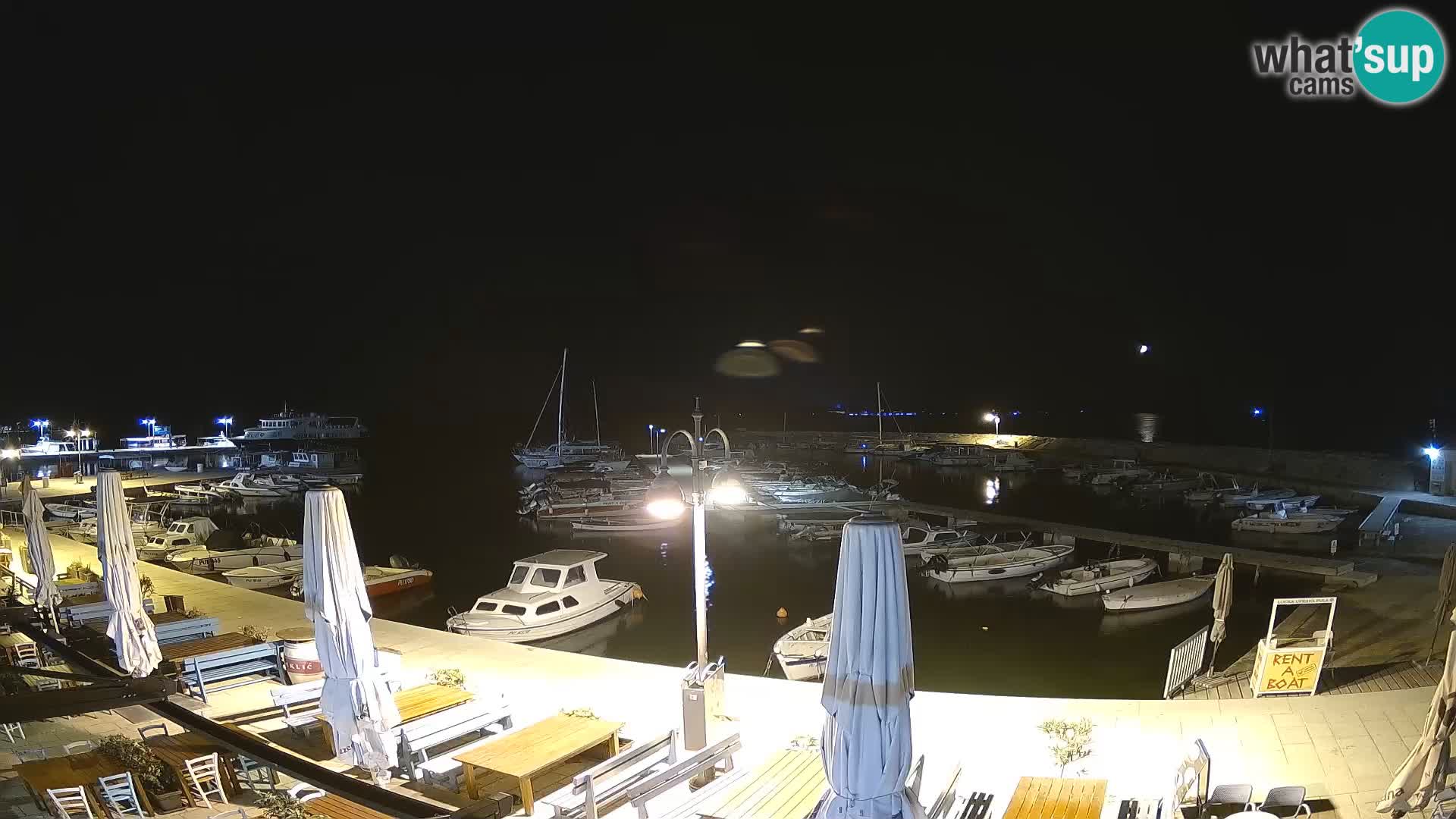 Webcam Fažana riva and city marina – Istria