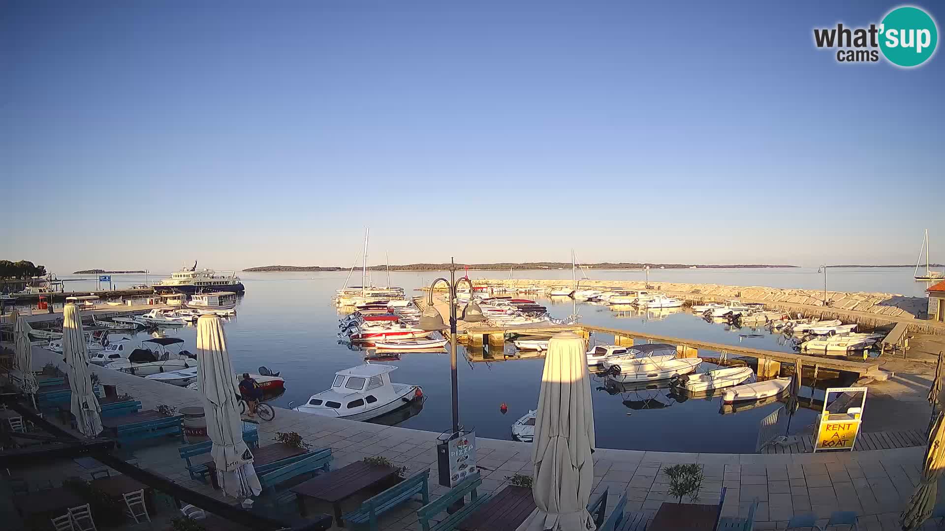 Fažana Livecam riva et marina de la ville – Istrie