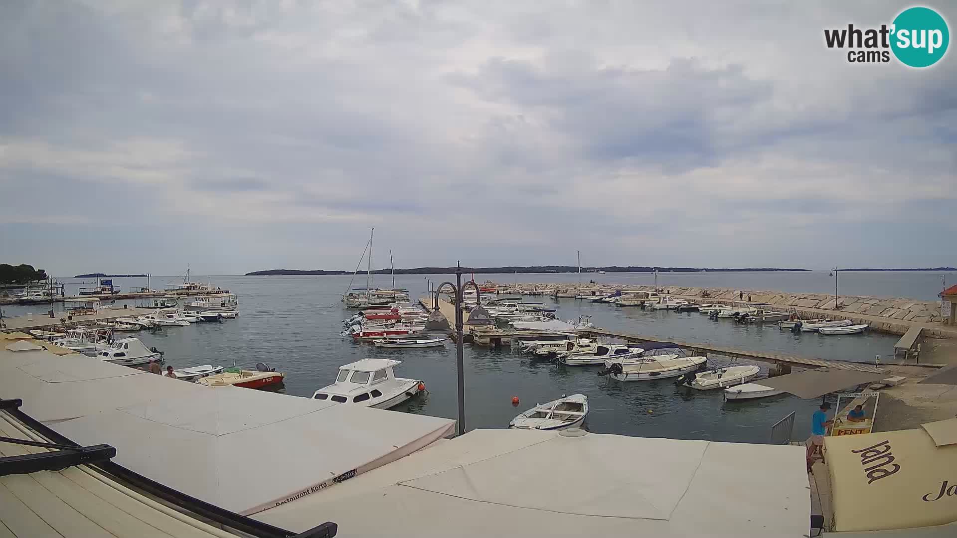 Webcam Fažana riva and city marina – Istria