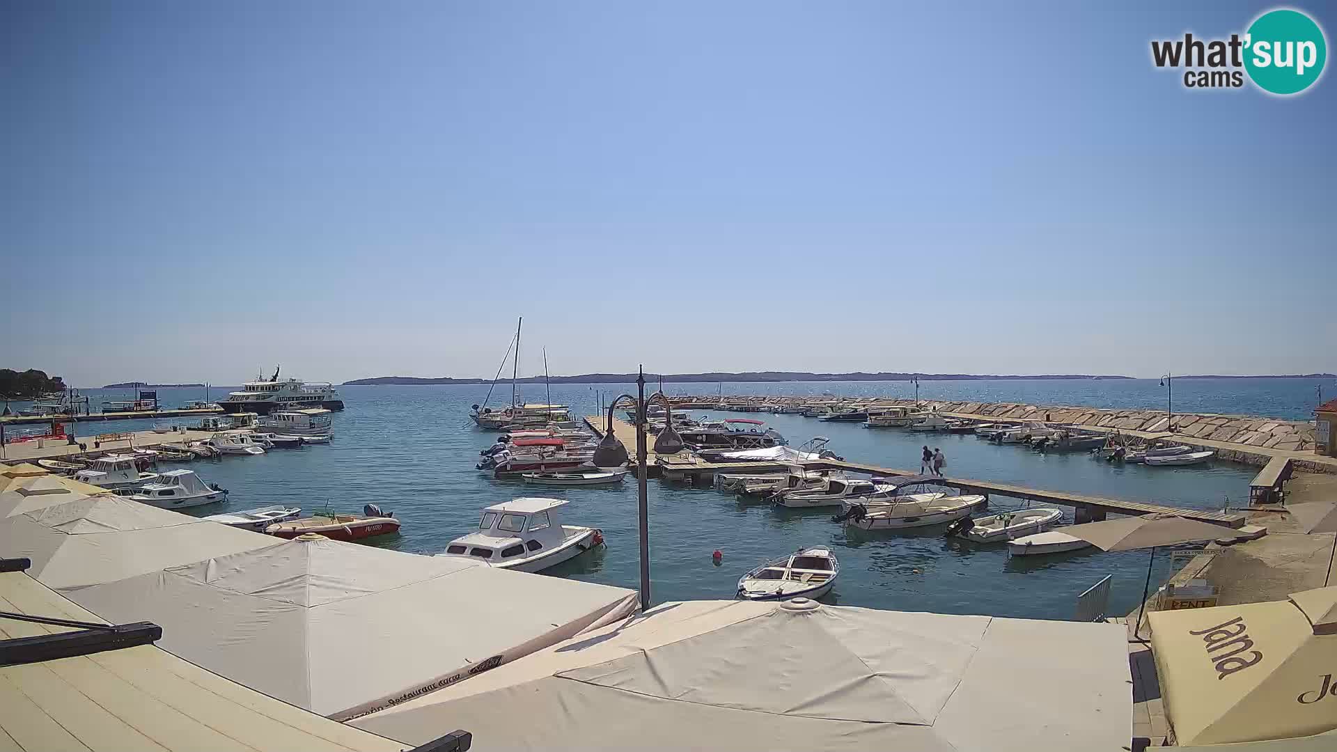 Webcam Fažana riva and city marina – Istria