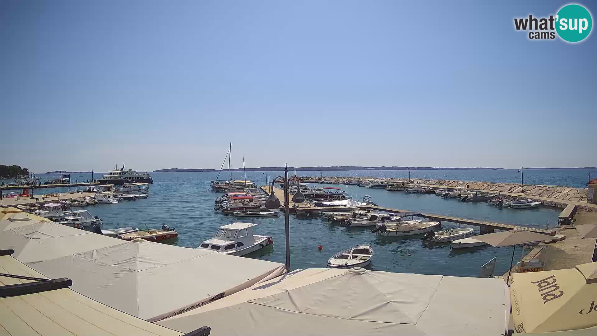 Fažana Livecam riva et marina de la ville – Istrie