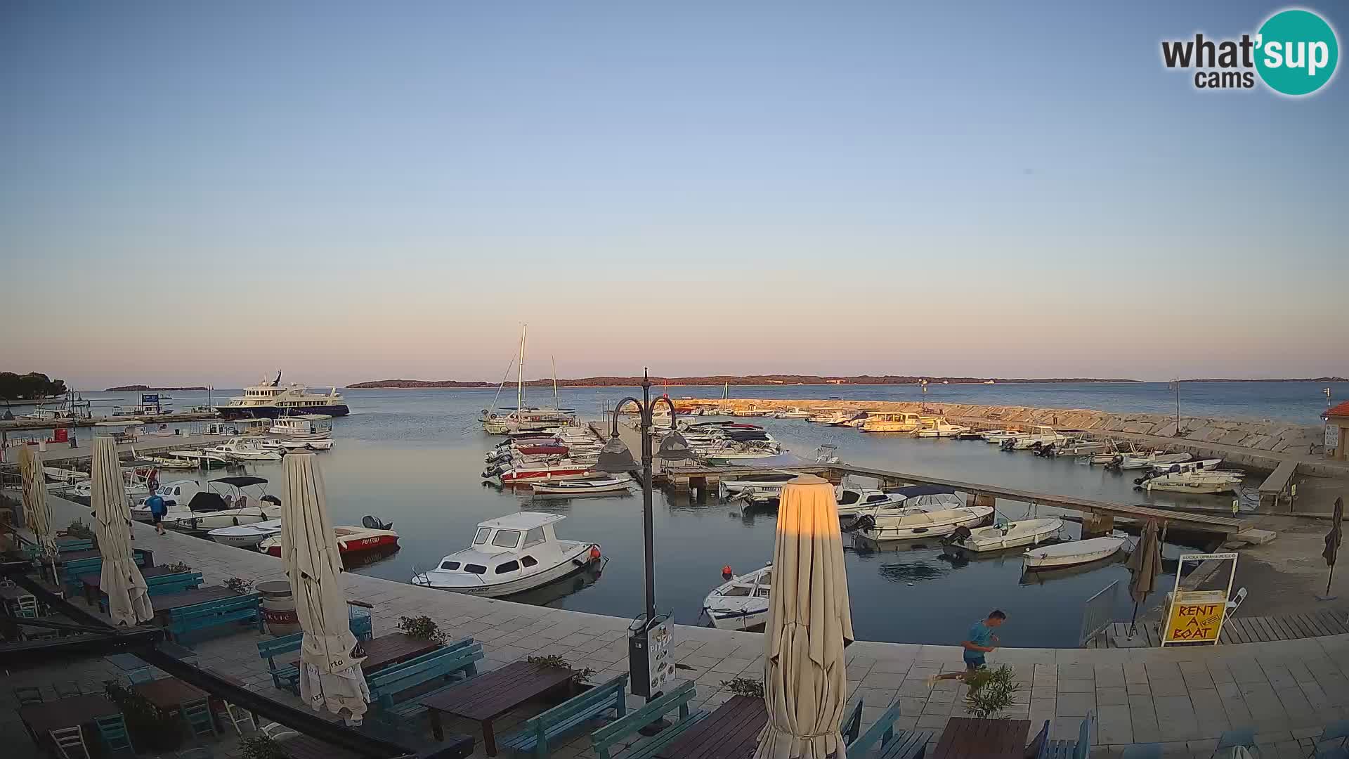 Fažana web kamera riva i gradska marina – Istra