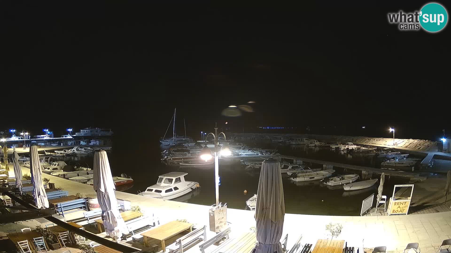Spletna kamera Fažana riva in mestna marina – Istra