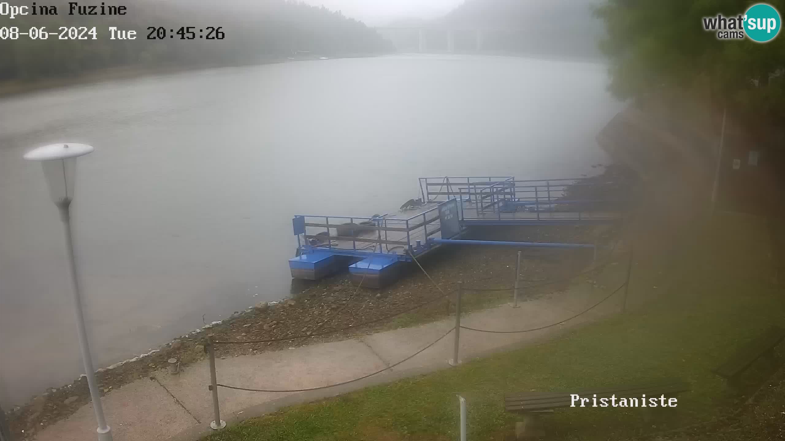 Lake Bajer webcam Bajersko Jezero Fužine tourist boat