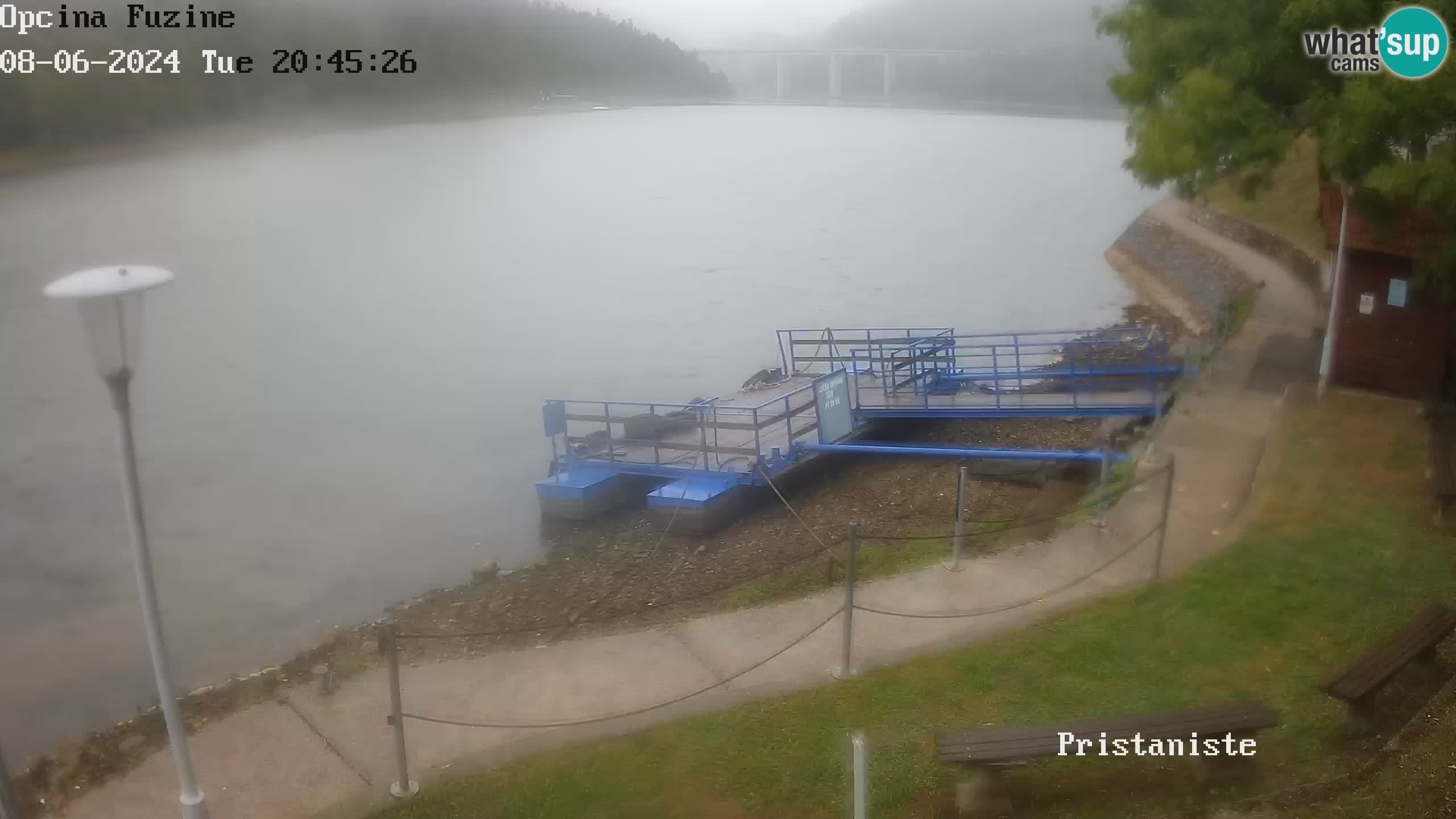 Lago Bajer live webcam Bajersko Jezero Fužine bateau touristique