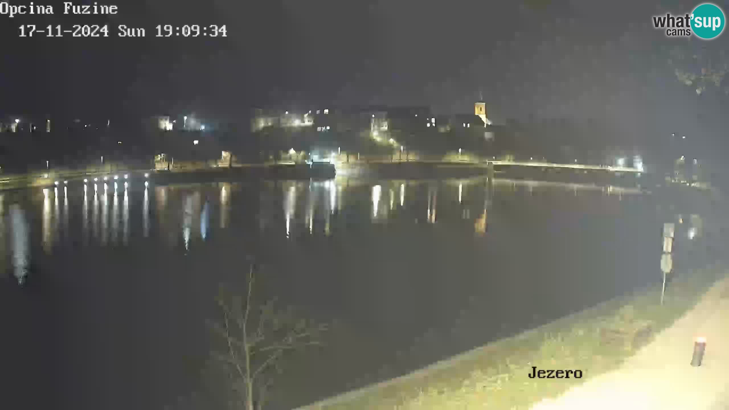 LIVE Lake Bajer livecam Bajersko Jezero Fužine