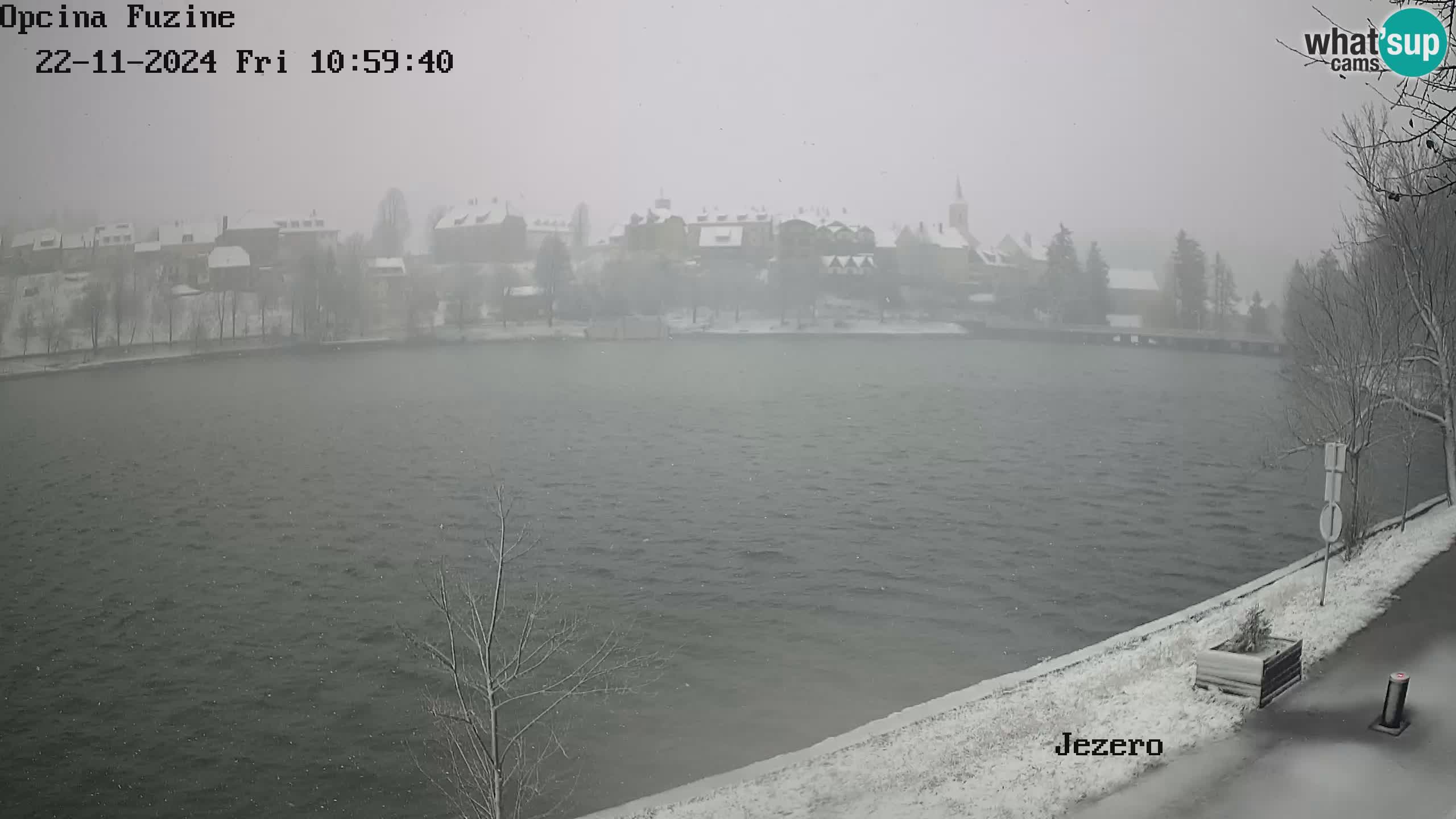 LIVE lago Bajer webcam Bajersko Jezero Fužine