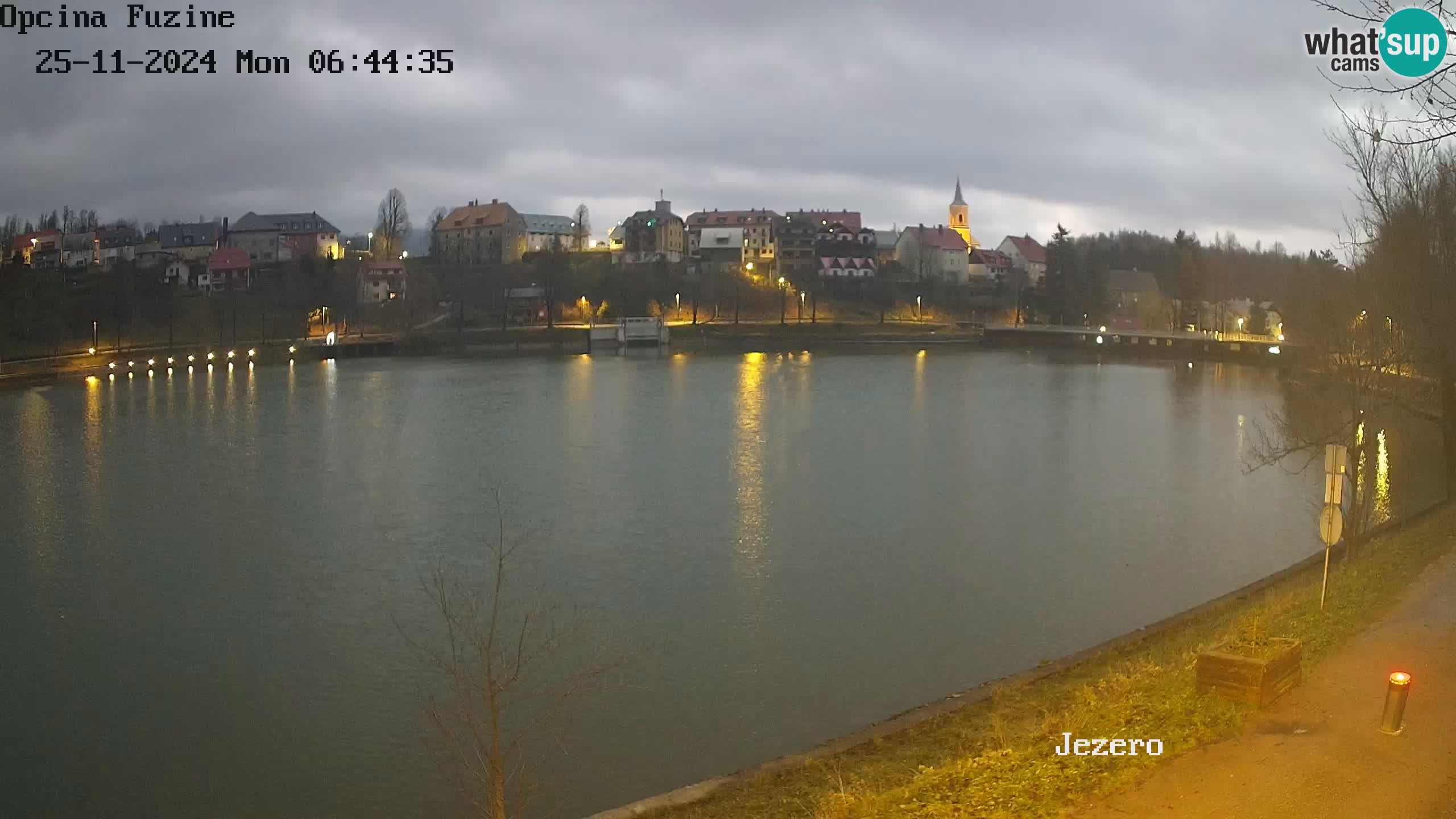 Bajersko Jezero camera en vivo lago Bajer Fužine