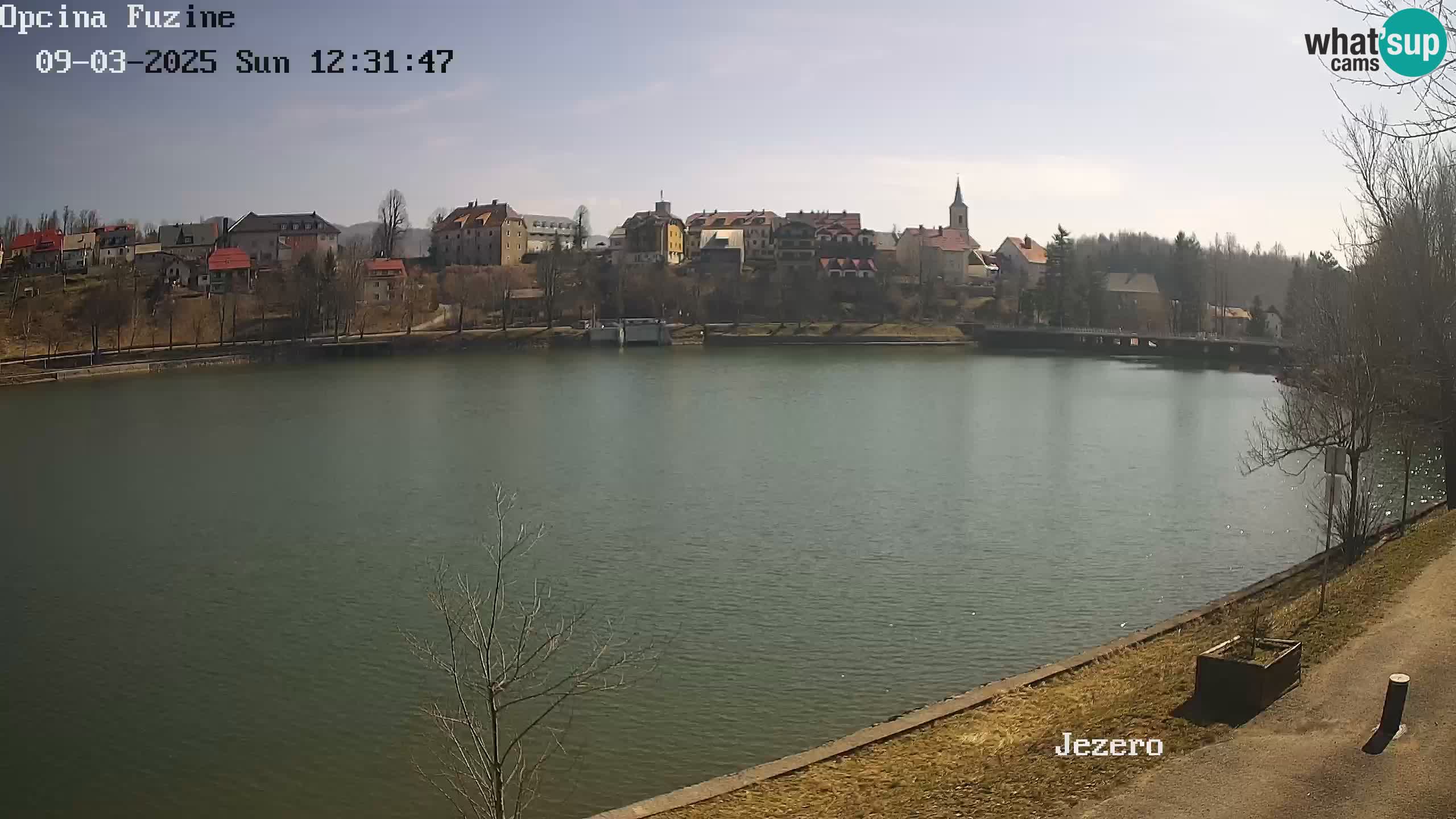 LIVE lago Bajer webcam Bajersko Jezero Fužine