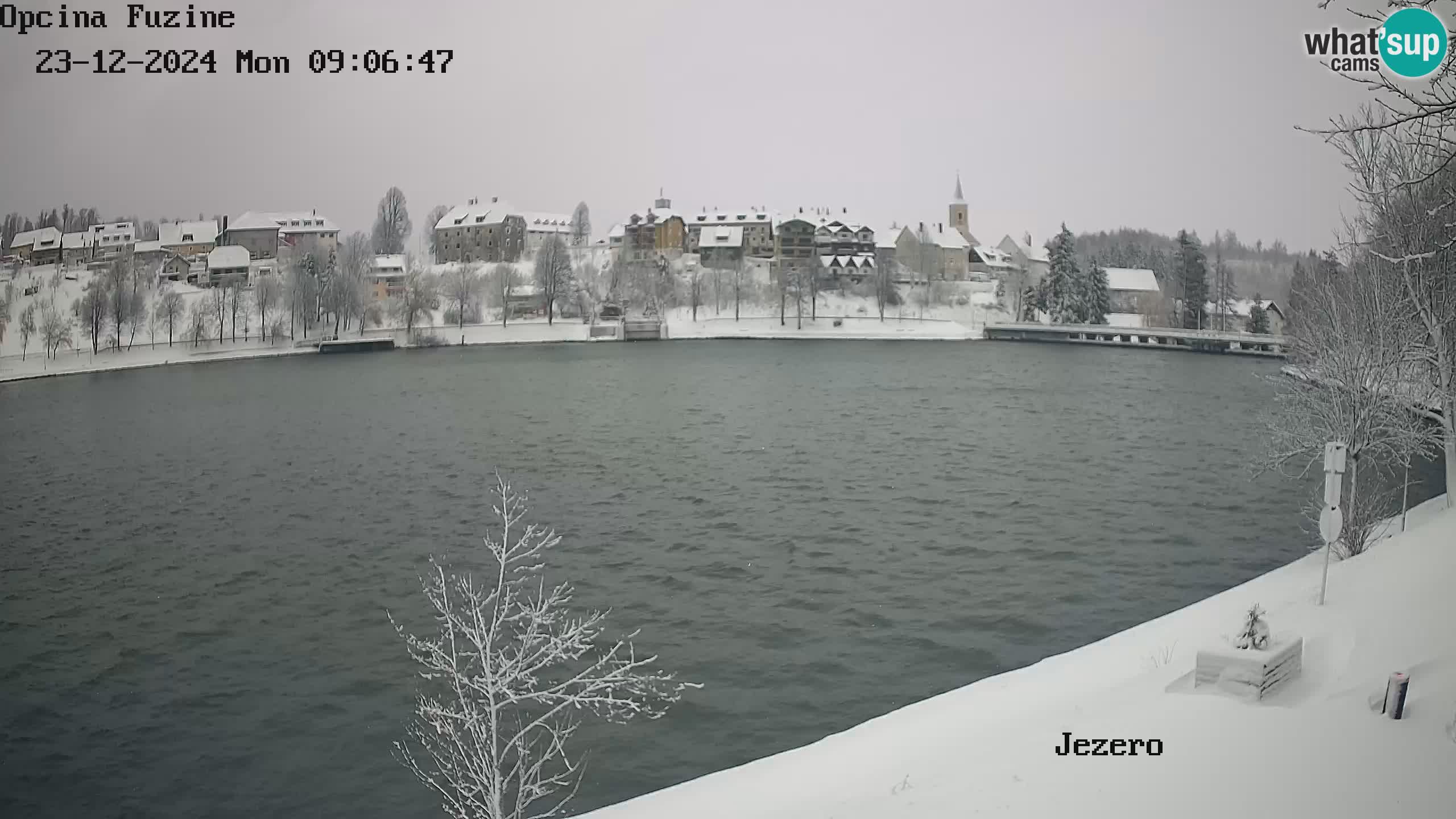 LIVE Lake Bajer livecam Bajersko Jezero Fužine