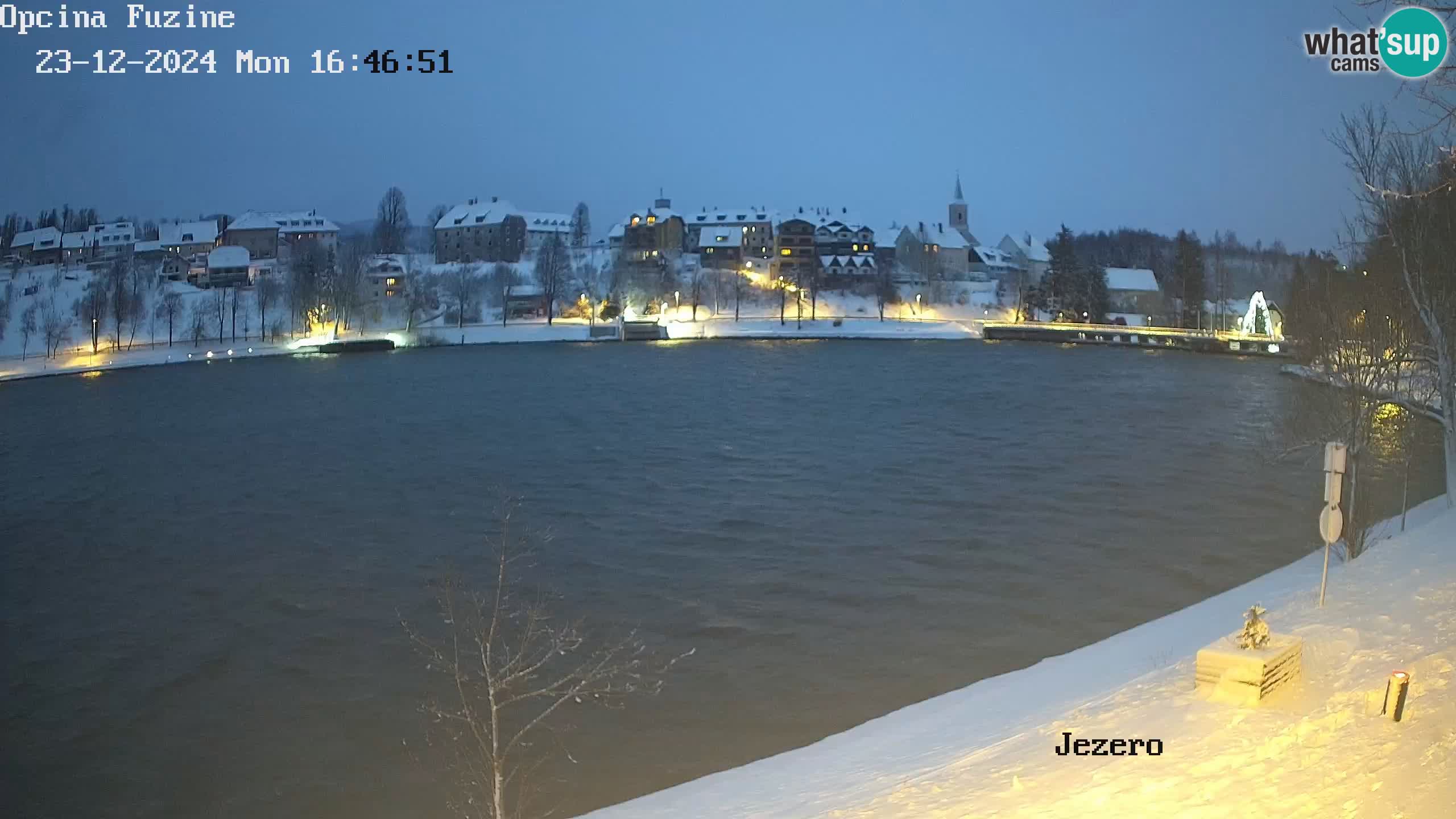 LIVE Lake Bajer livecam Bajersko Jezero Fužine