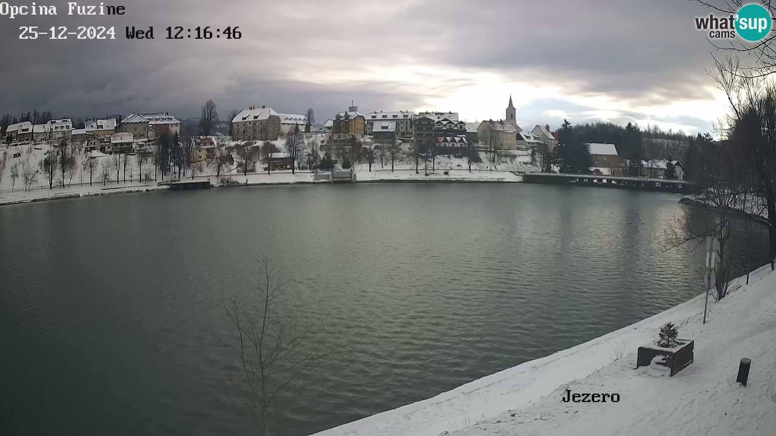 LIVE lago Bajer webcam Bajersko Jezero Fužine