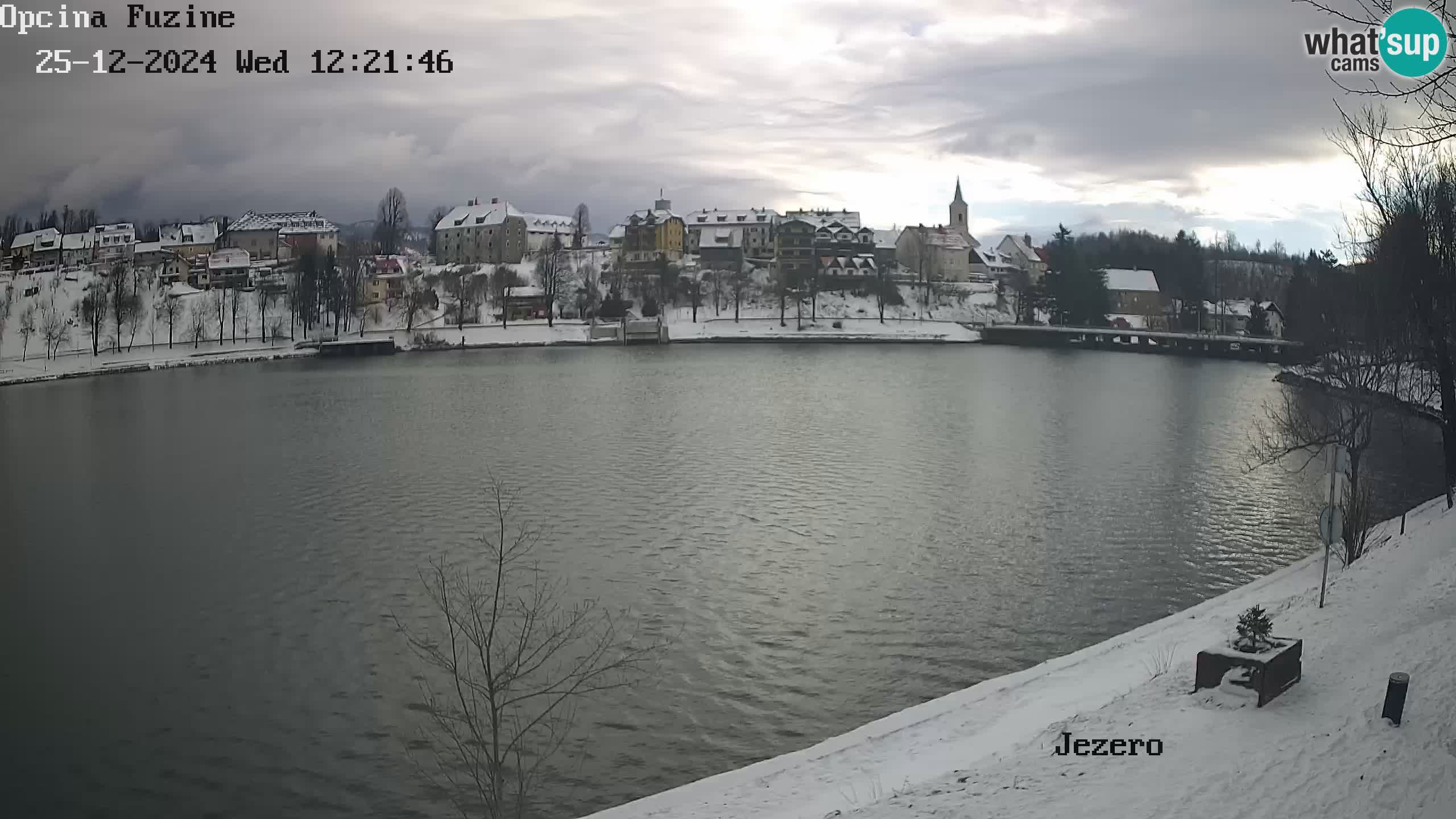 LIVE lago Bajer webcam Bajersko Jezero Fužine