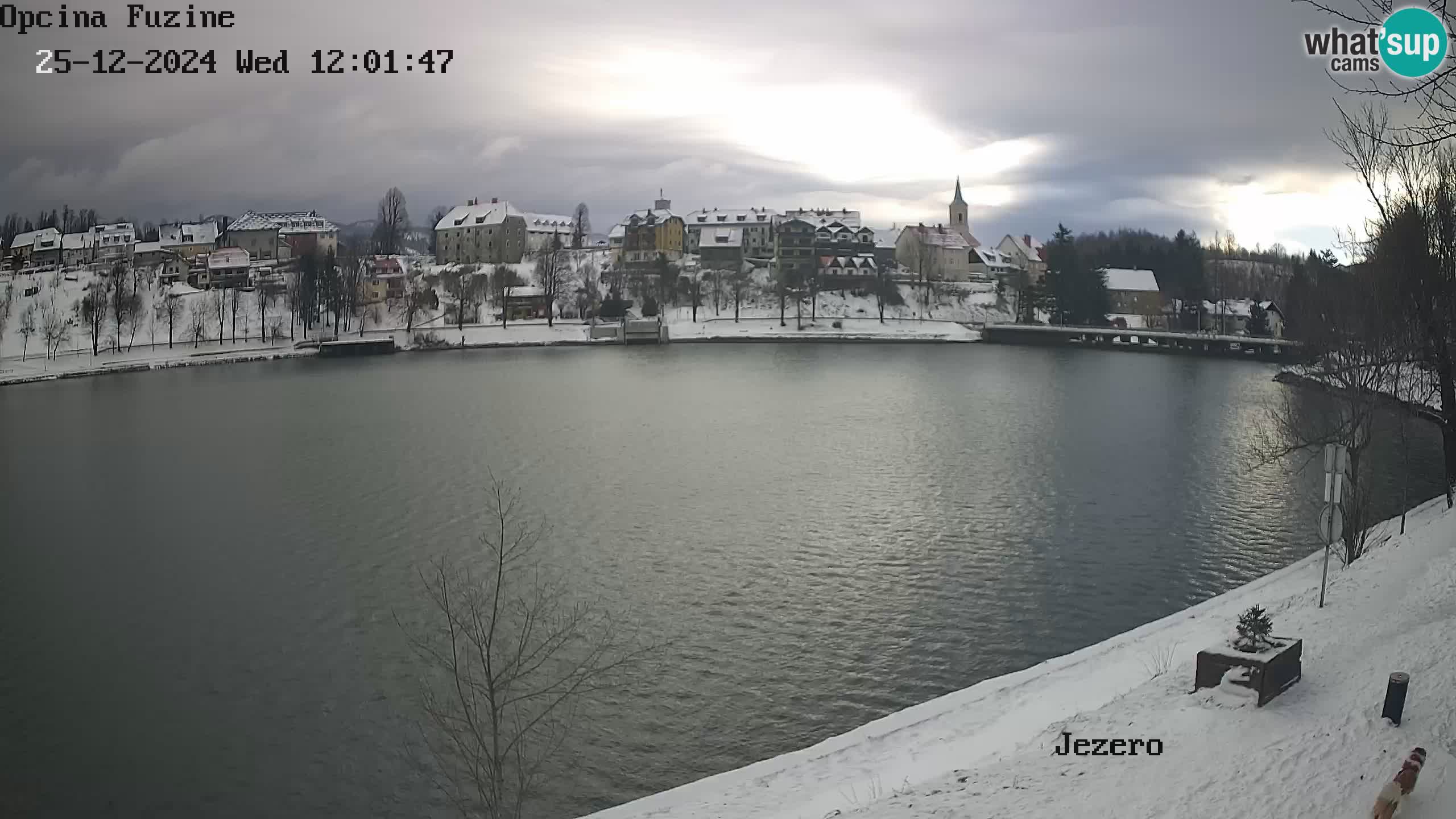 LIVE lago Bajer webcam Bajersko Jezero Fužine