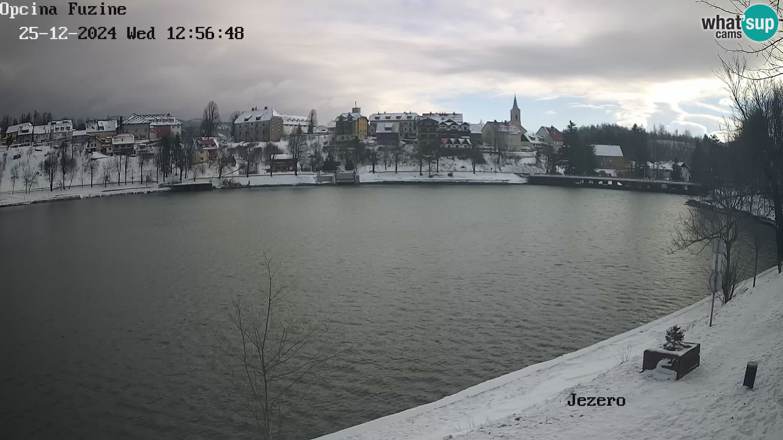 LIVE lago Bajer webcam Bajersko Jezero Fužine