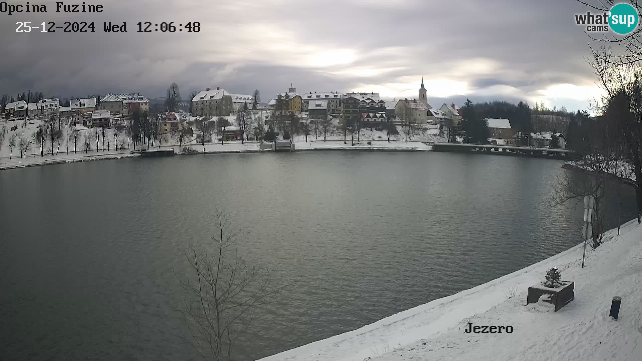 LIVE lago Bajer webcam Bajersko Jezero Fužine