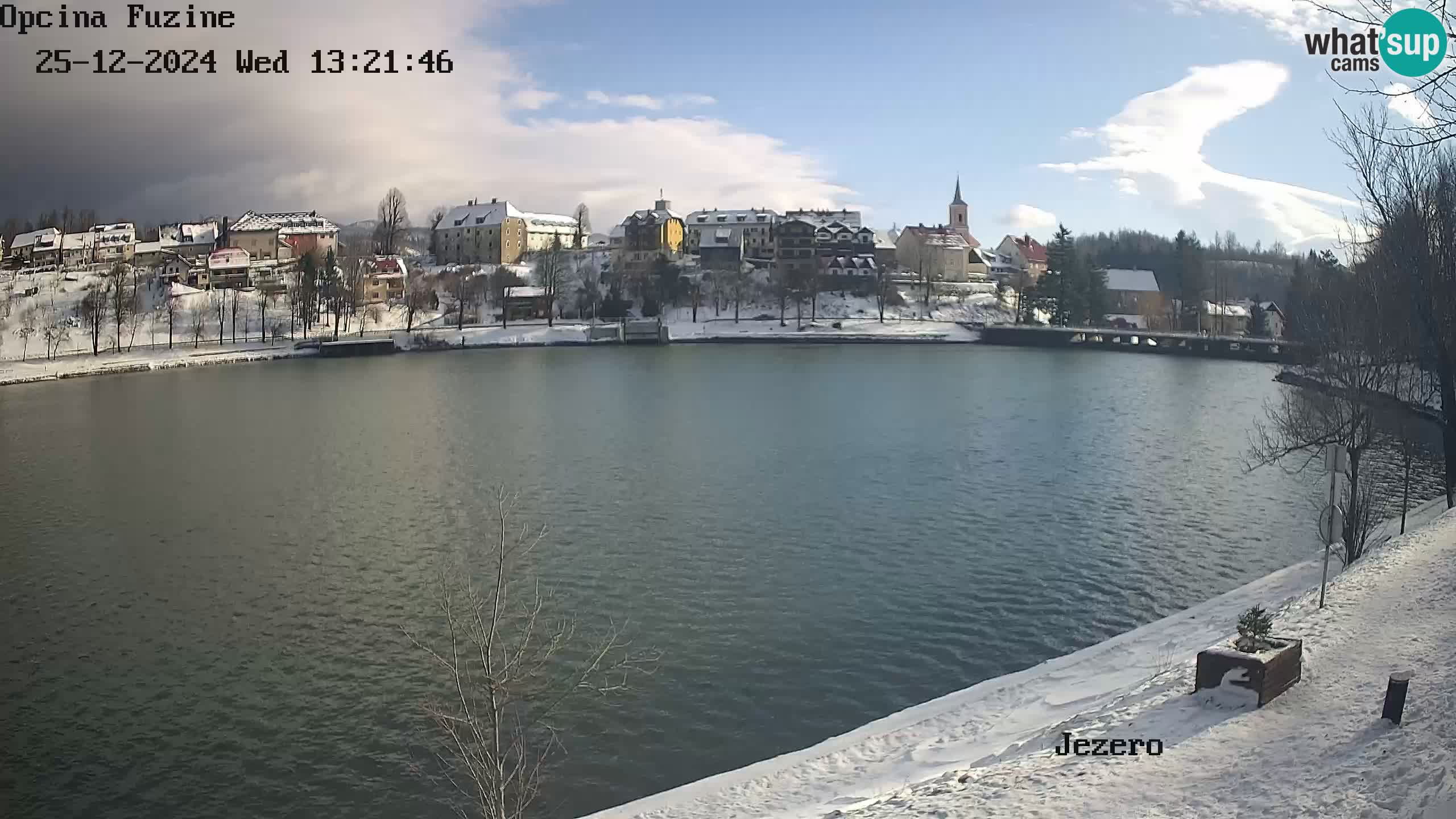 LIVE Lake Bajer livecam Bajersko Jezero Fužine