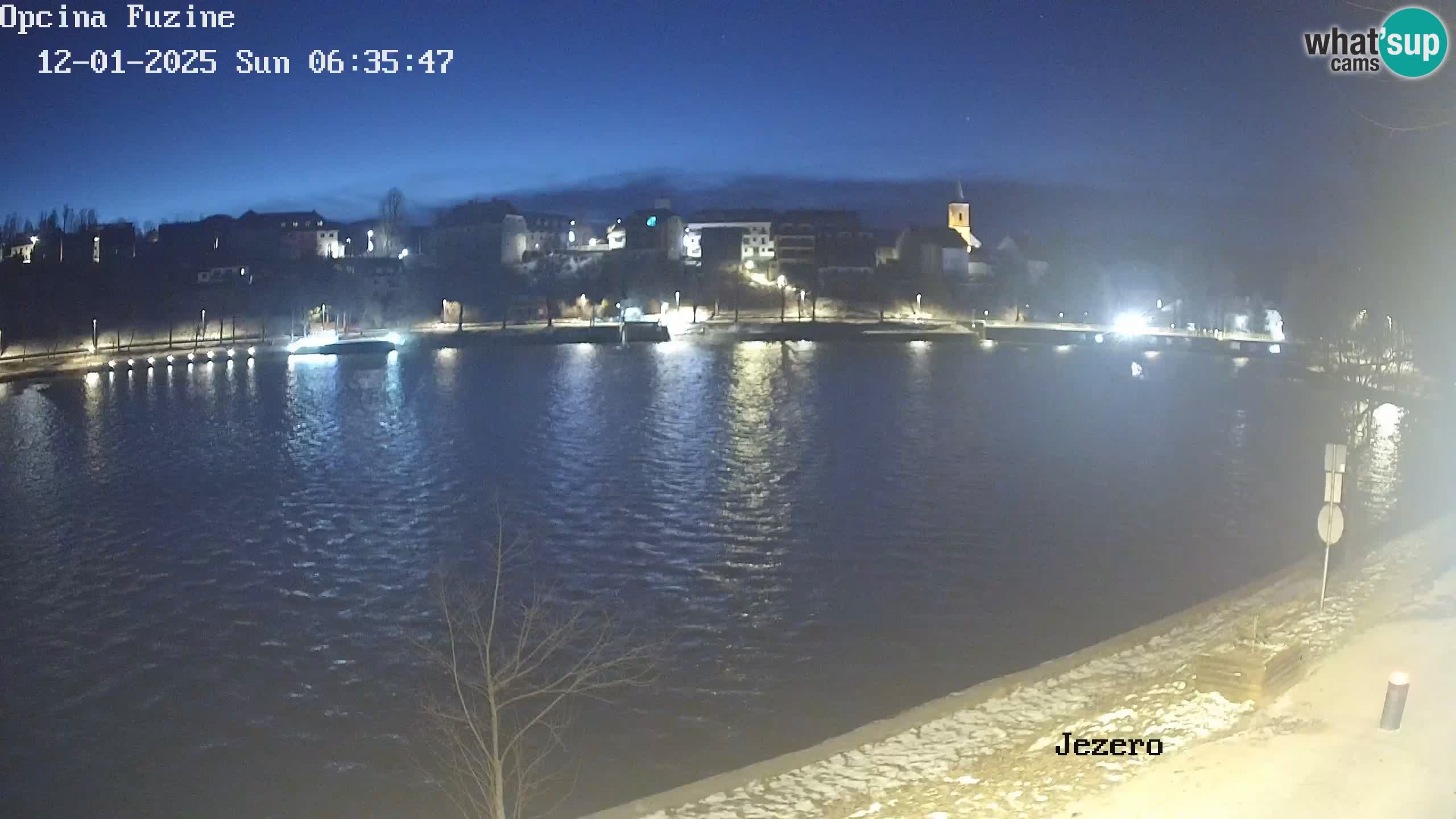 LIVE Lake Bajer livecam Bajersko Jezero Fužine