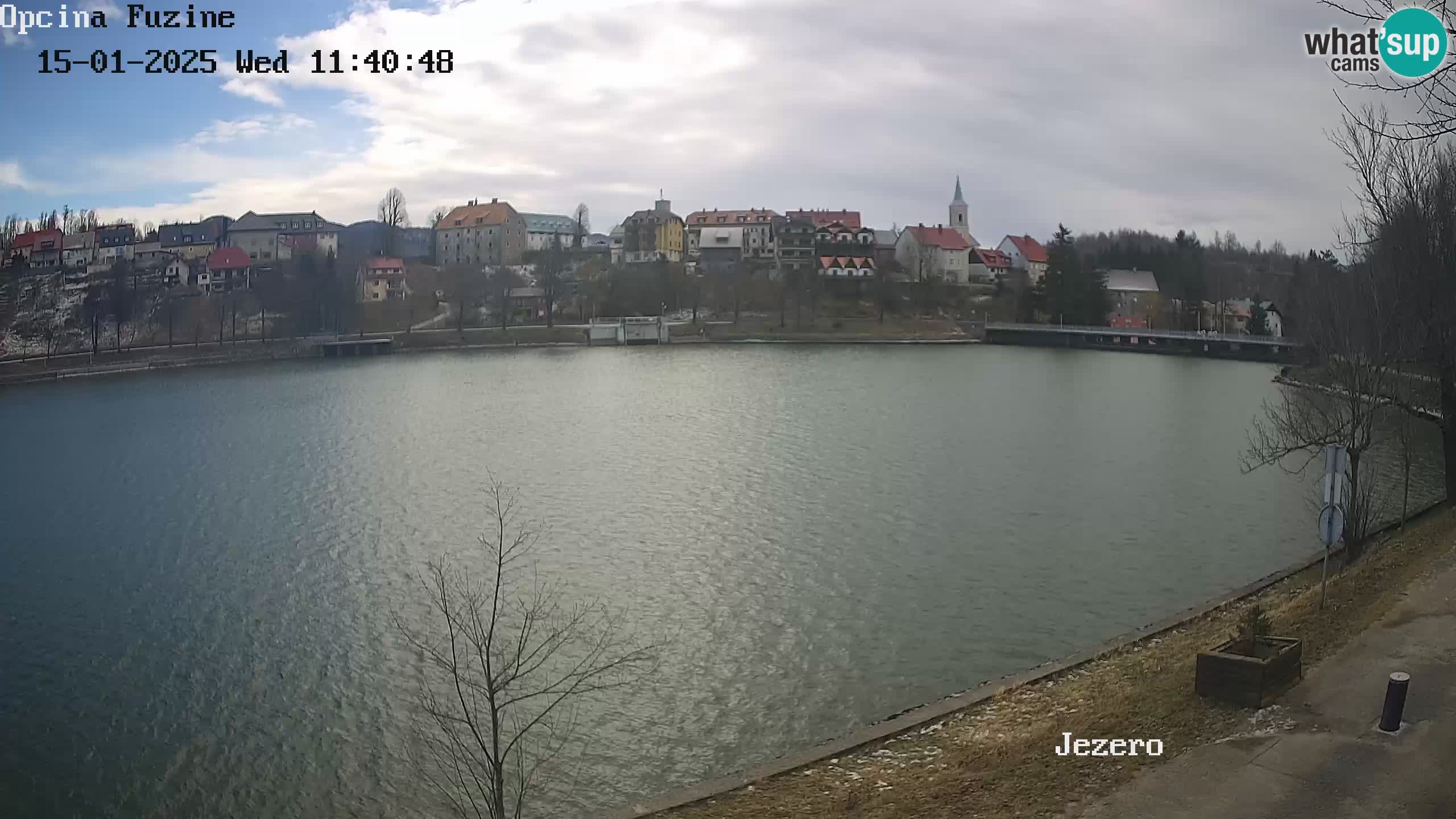 LIVE Lake Bajer livecam Bajersko Jezero Fužine