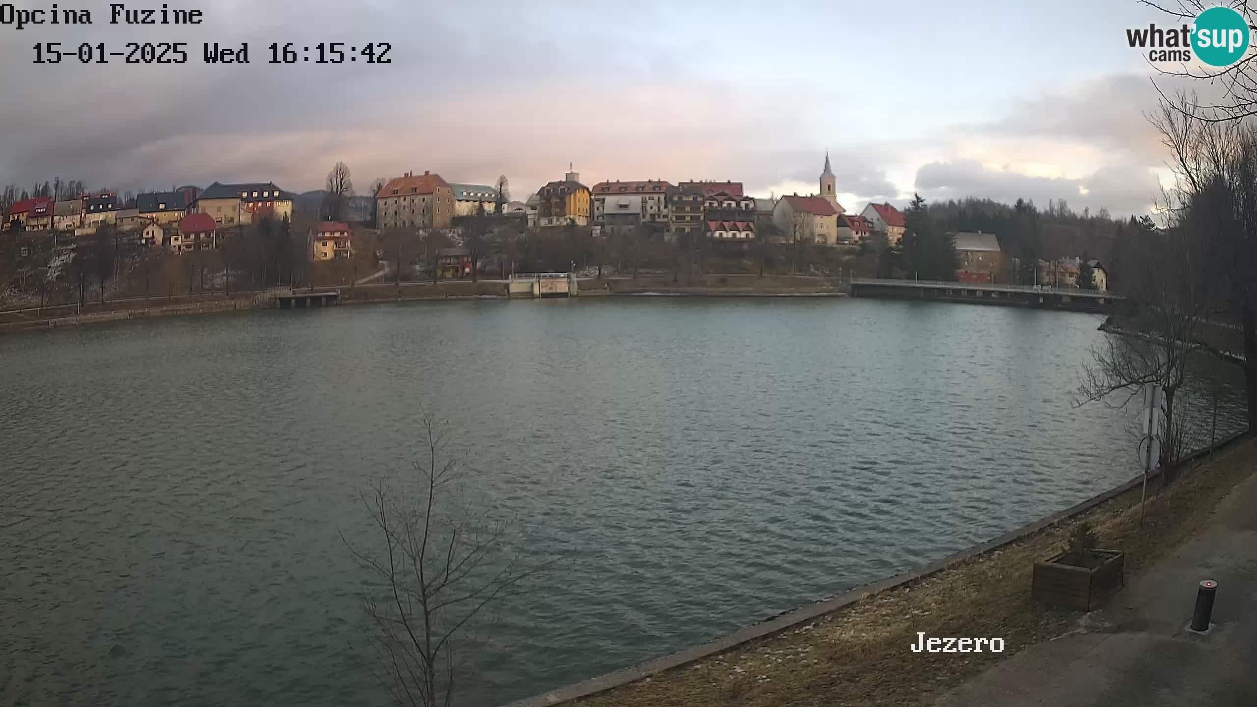 LIVE Lake Bajer livecam Bajersko Jezero Fužine