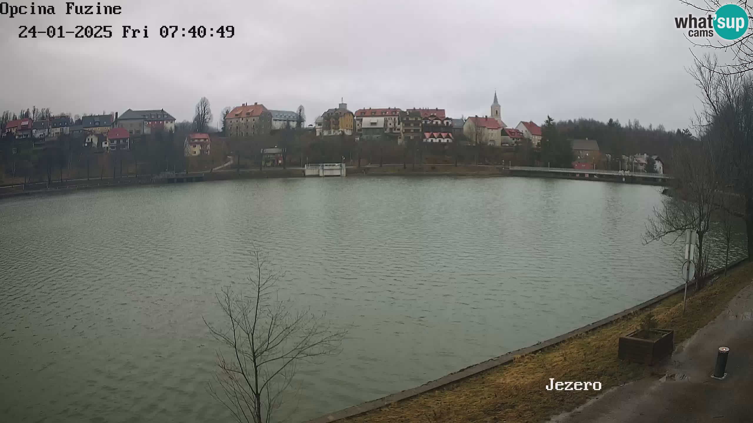 LIVE Lake Bajer livecam Bajersko Jezero Fužine