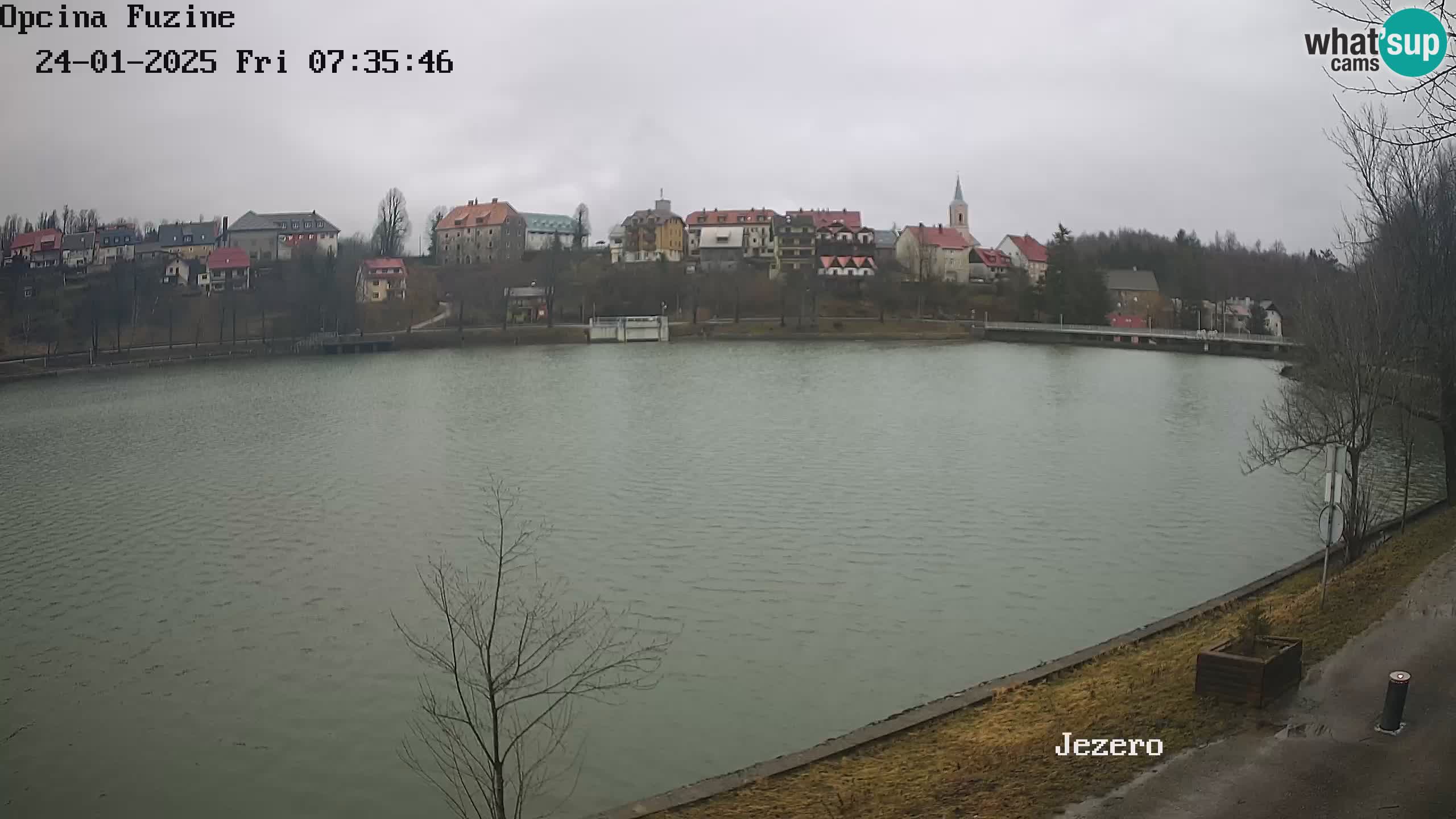 LIVE Lake Bajer livecam Bajersko Jezero Fužine