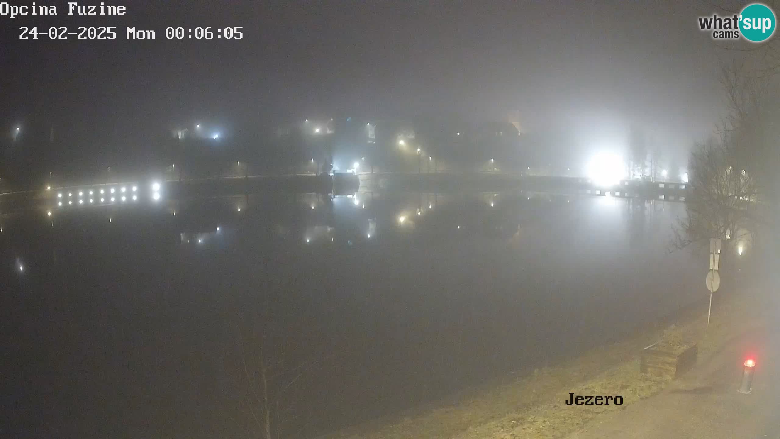 LIVE Lake Bajer livecam Bajersko Jezero Fužine