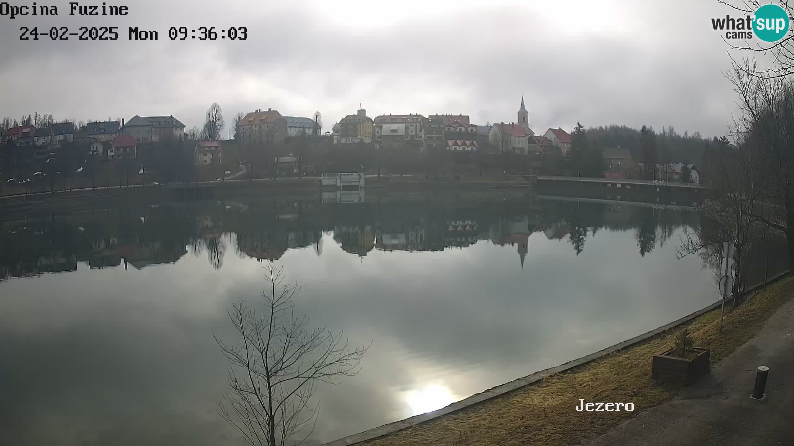 LIVE lago Bajer webcam Bajersko Jezero Fužine