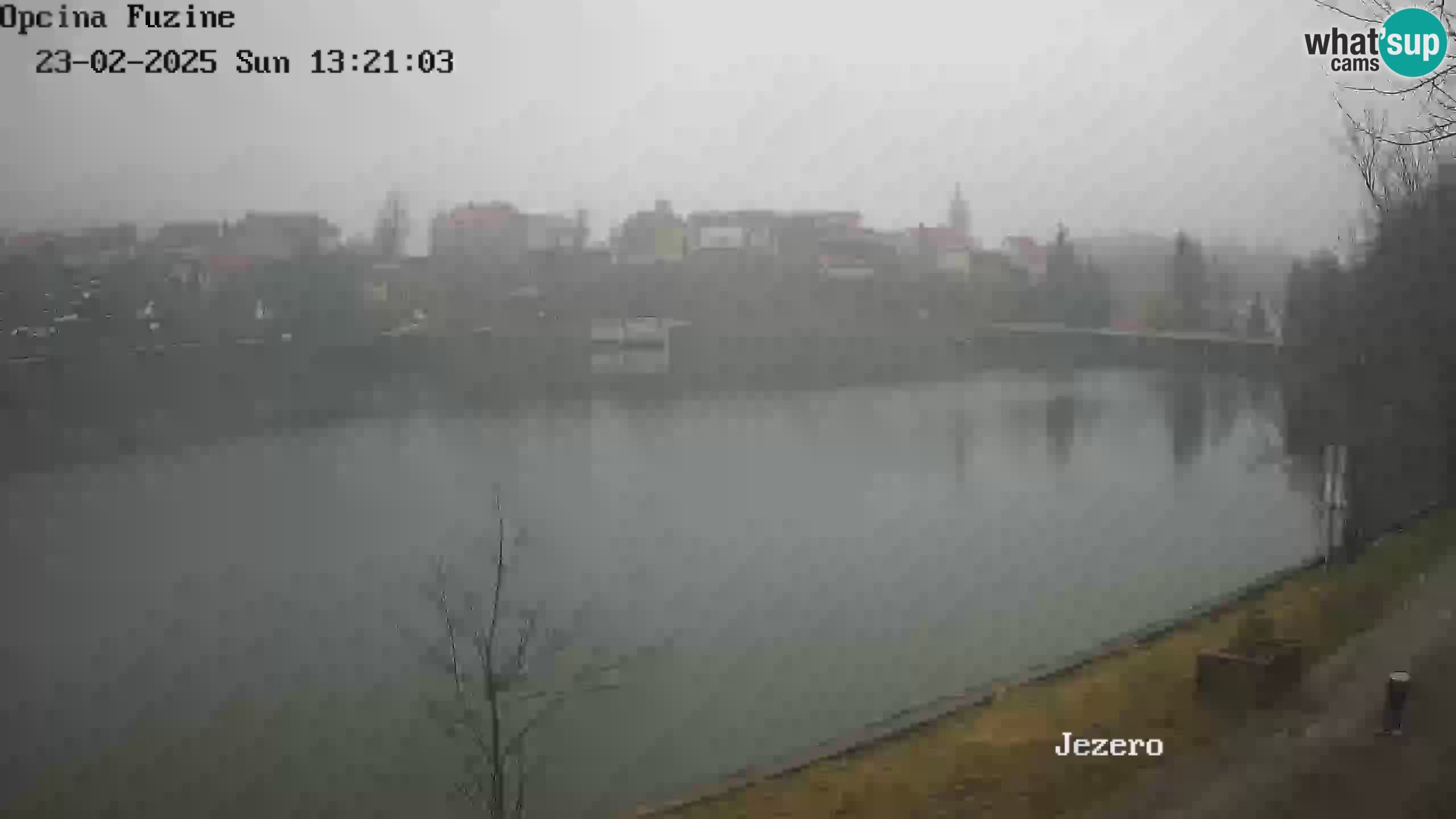 LIVE lago Bajer webcam Bajersko Jezero Fužine