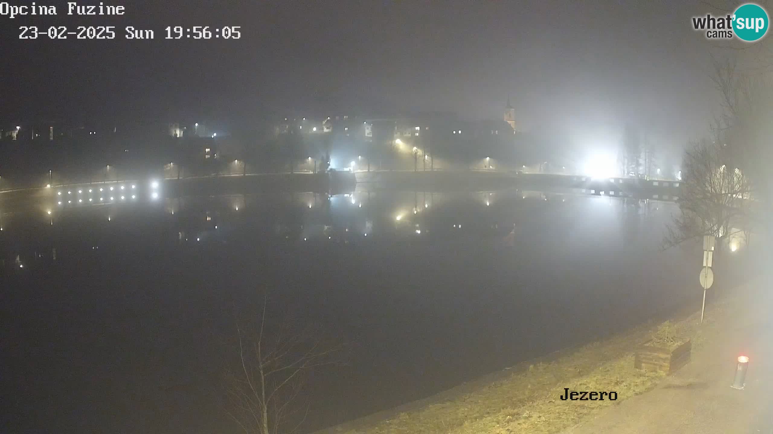 LIVE Lake Bajer livecam Bajersko Jezero Fužine