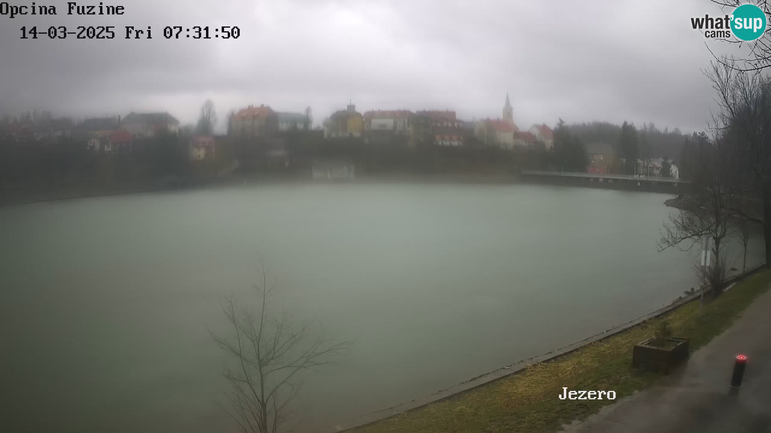 LIVE Lake Bajer livecam Bajersko Jezero Fužine