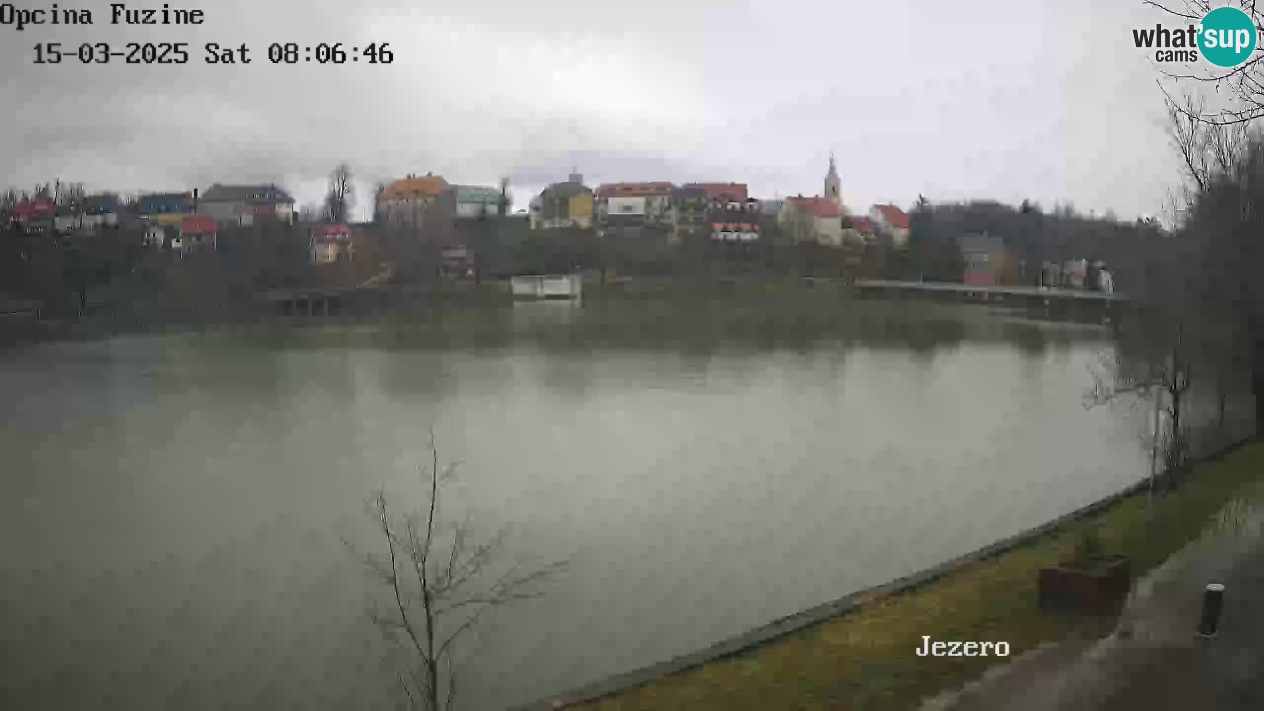 LIVE Lake Bajer livecam Bajersko Jezero Fužine