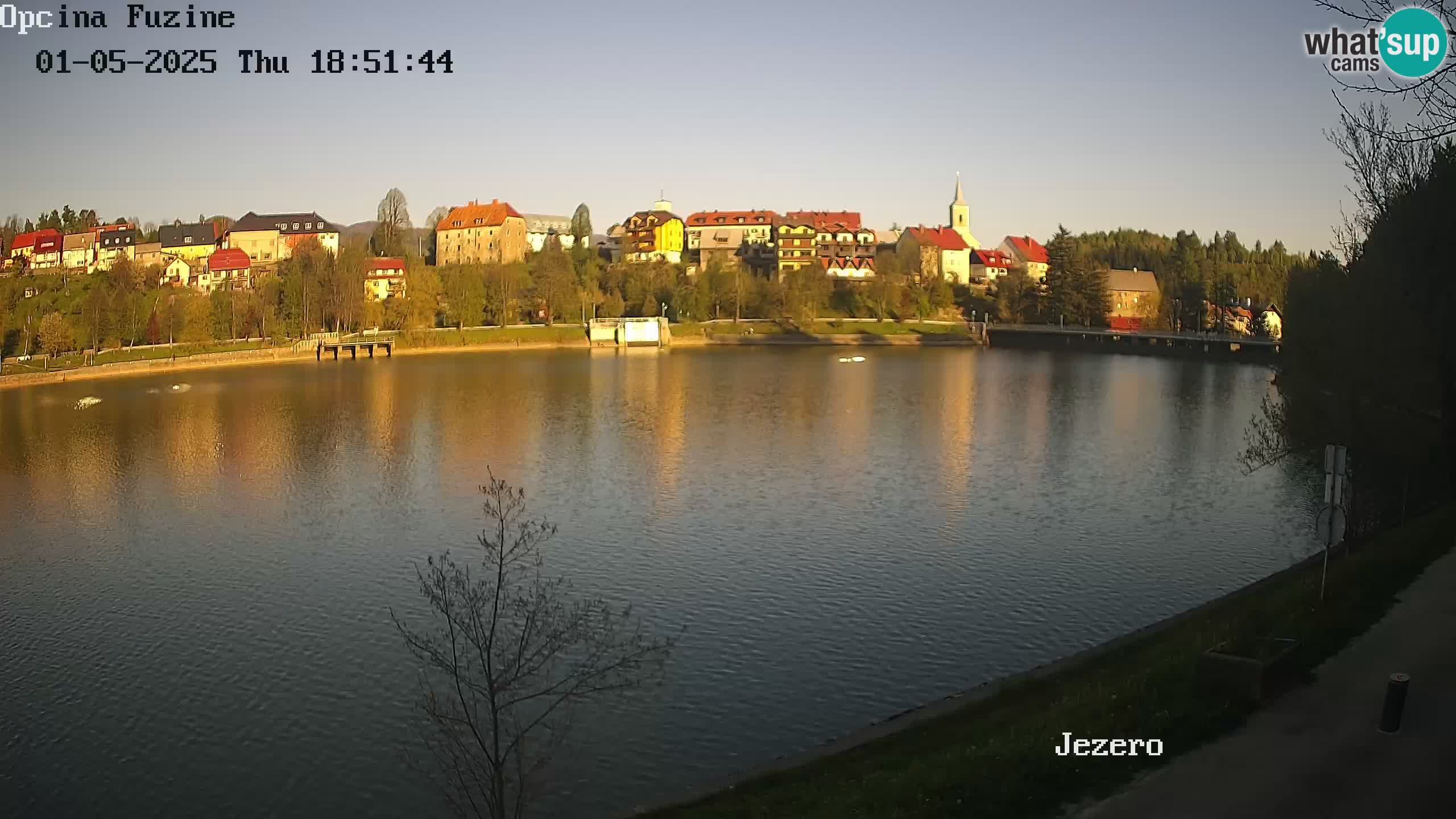 LIVE lago Bajer webcam Bajersko Jezero Fužine