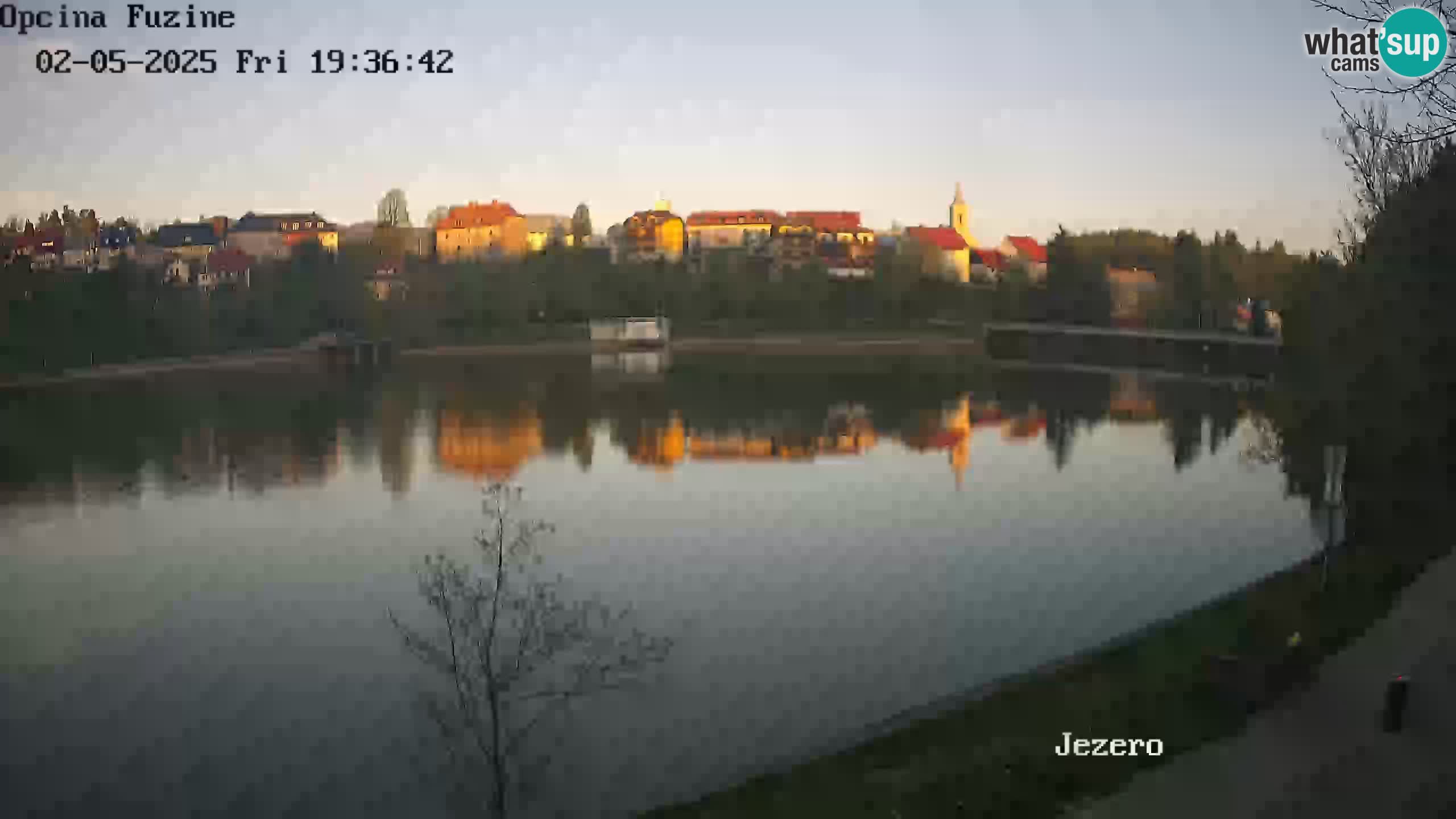 LIVE Lake Bajer livecam Bajersko Jezero Fužine