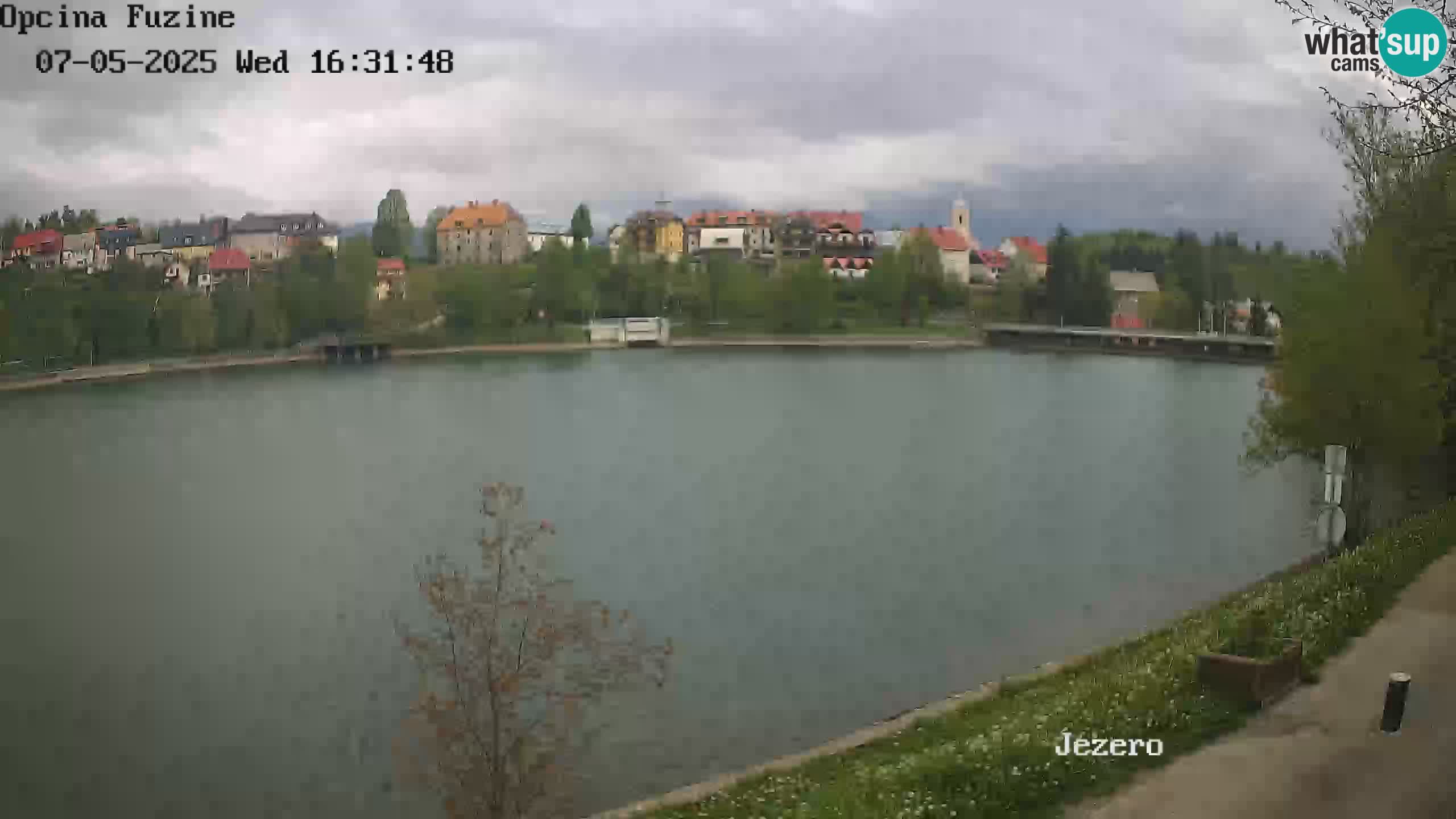 LIVE lago Bajer webcam Bajersko Jezero Fužine