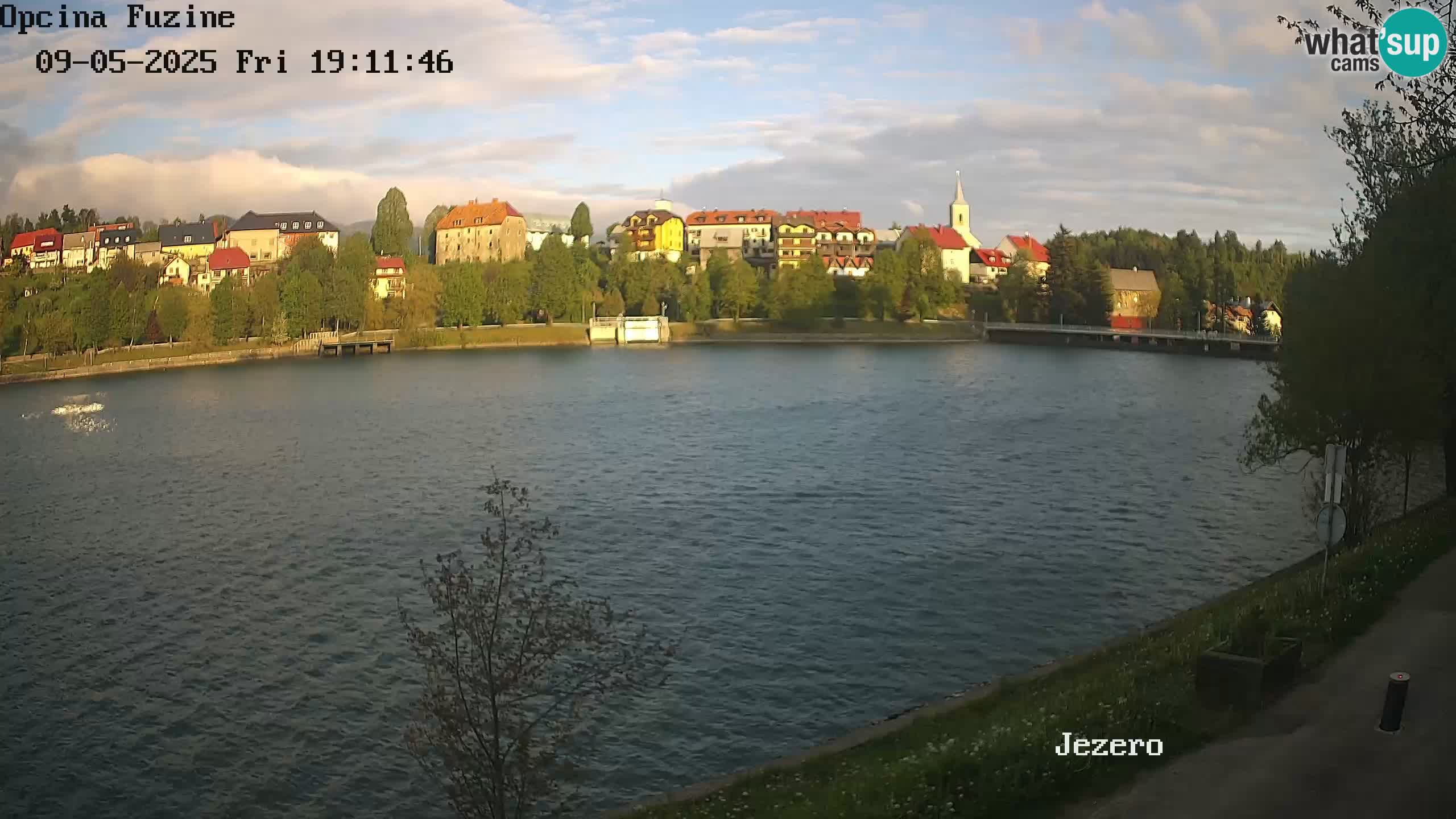 LIVE Lake Bajer livecam Bajersko Jezero Fužine