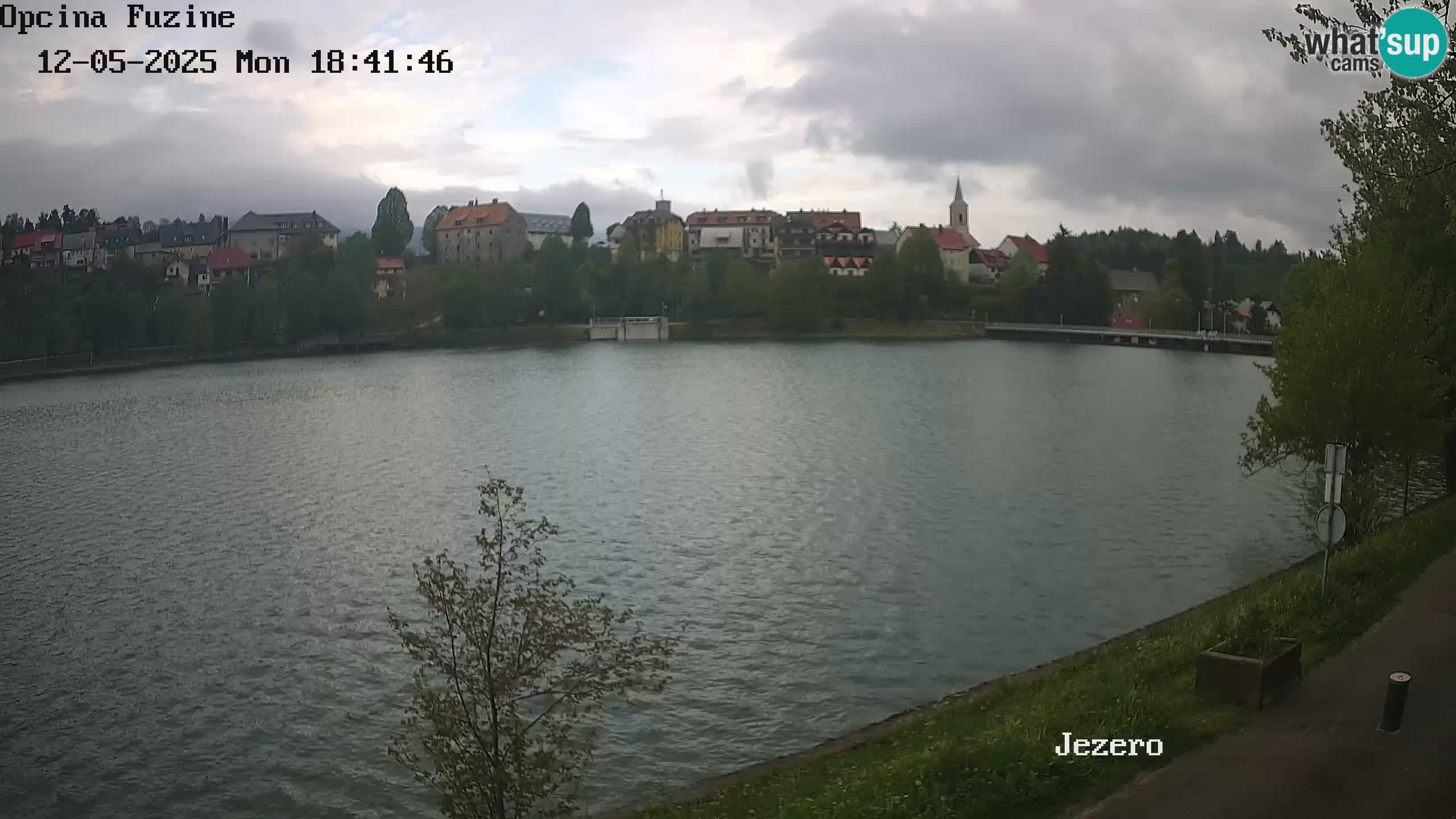 LIVE lago Bajer webcam Bajersko Jezero Fužine