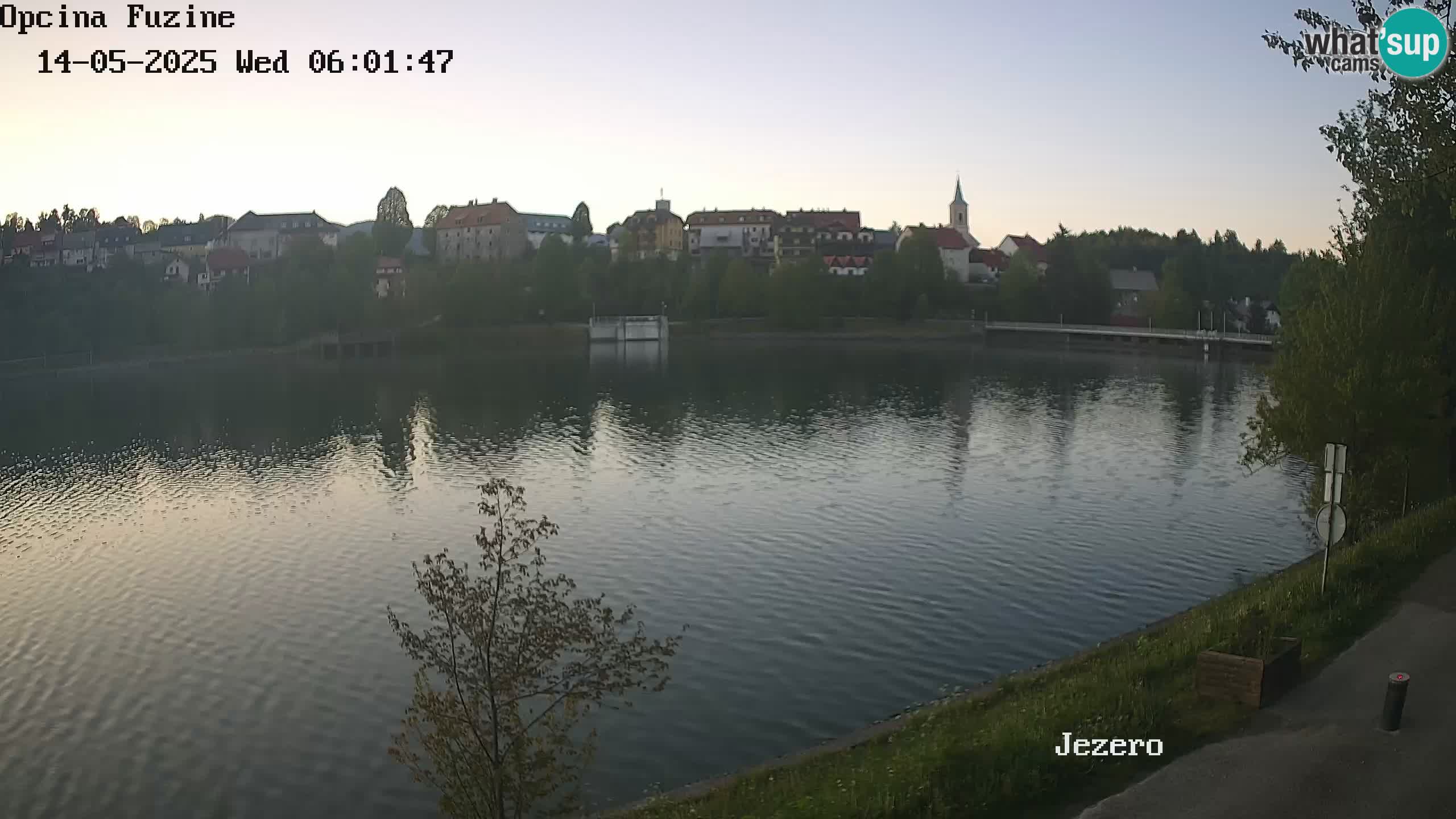 LIVE Lake Bajer livecam Bajersko Jezero Fužine