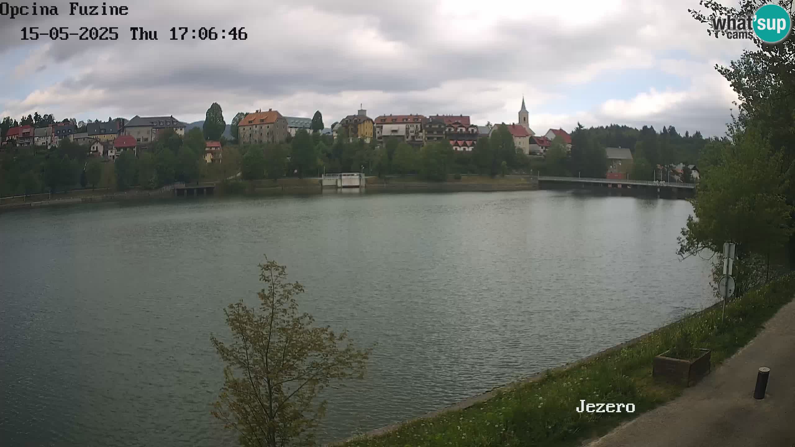 LIVE Lake Bajer livecam Bajersko Jezero Fužine