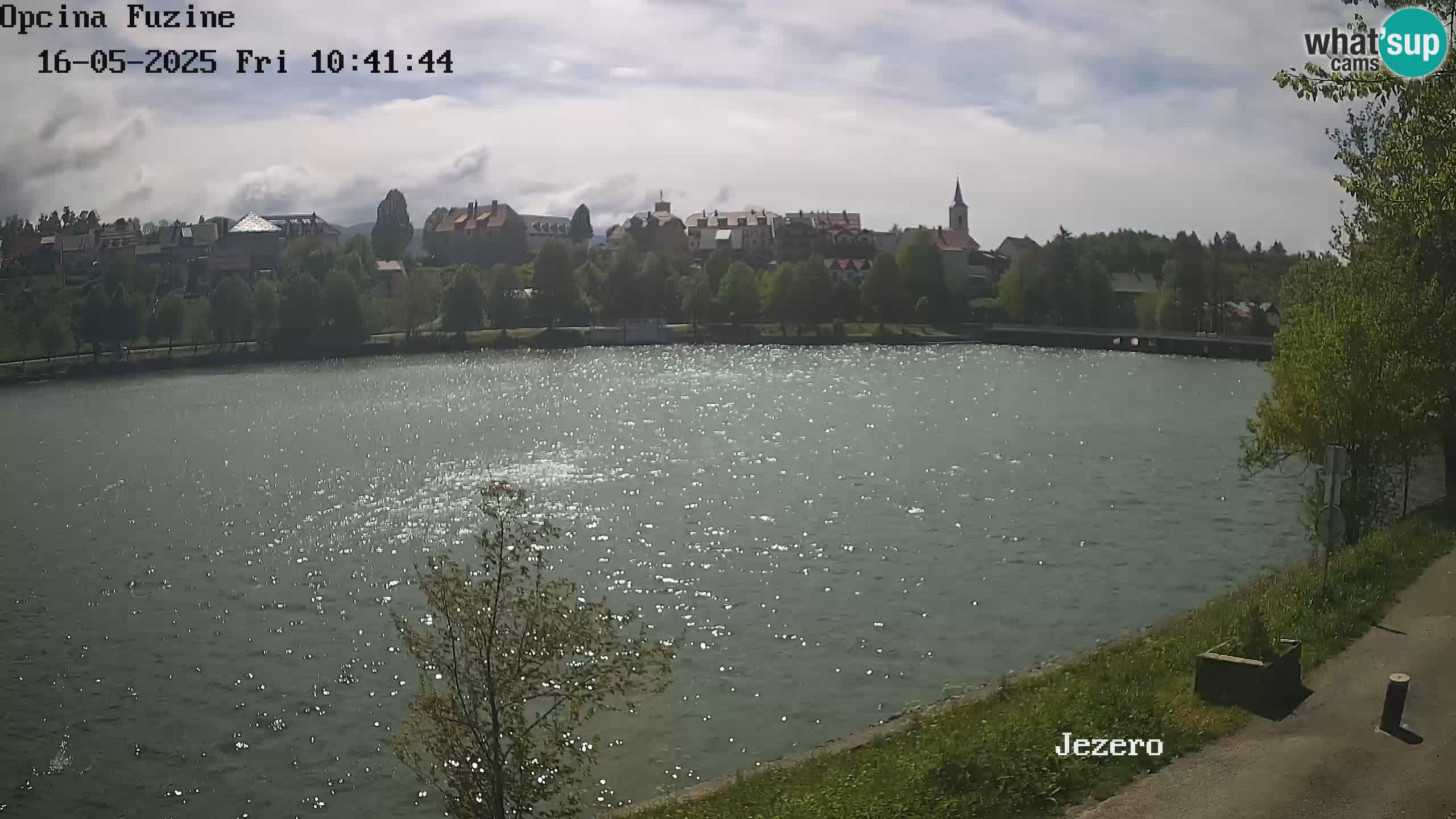 LIVE lago Bajer webcam Bajersko Jezero Fužine