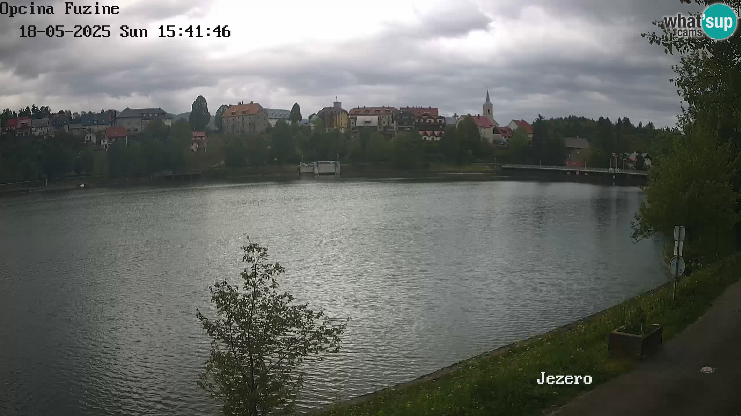 LIVE Lake Bajer livecam Bajersko Jezero Fužine