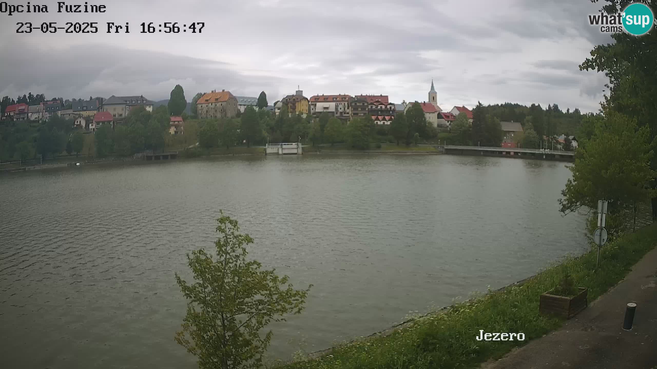 LIVE lago Bajer webcam Bajersko Jezero Fužine