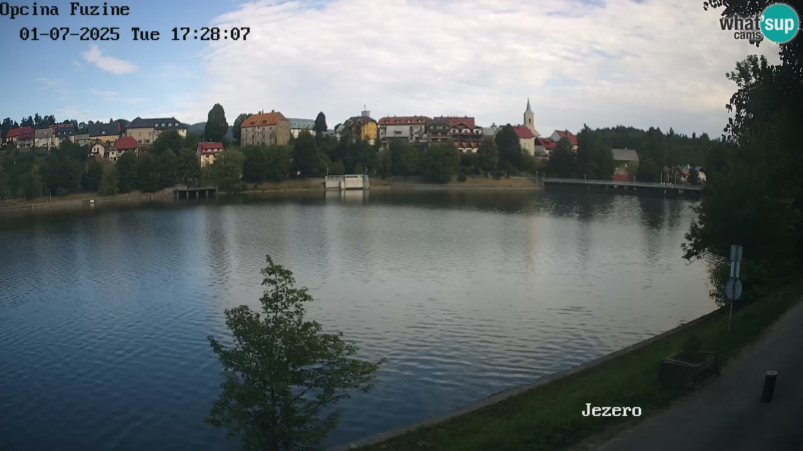 LIVE Lake Bajer livecam Bajersko Jezero Fužine