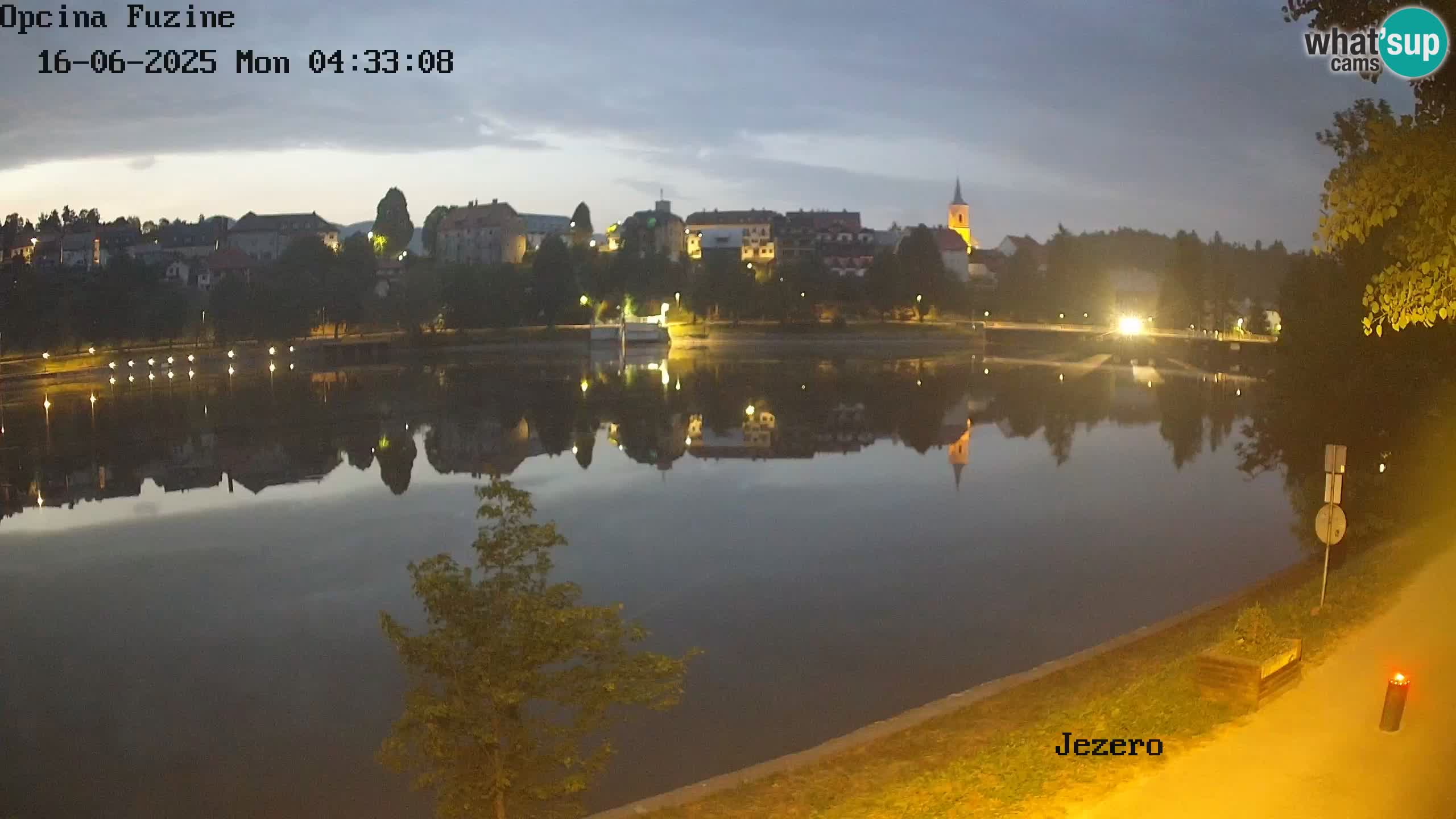 LIVE Lake Bajer livecam Bajersko Jezero Fužine