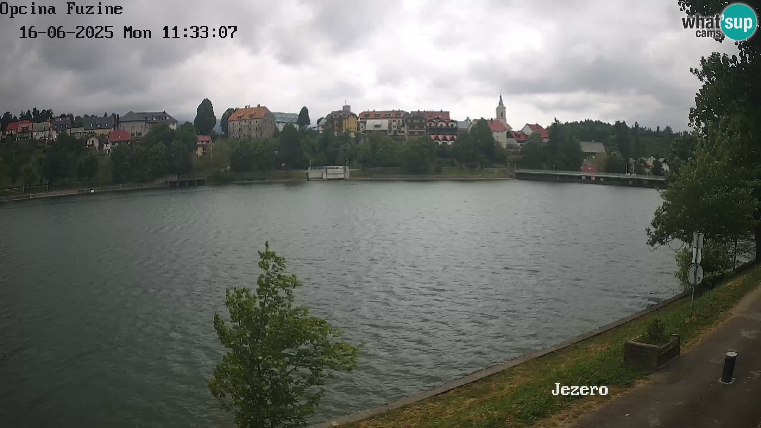 LIVE lago Bajer webcam Bajersko Jezero Fužine