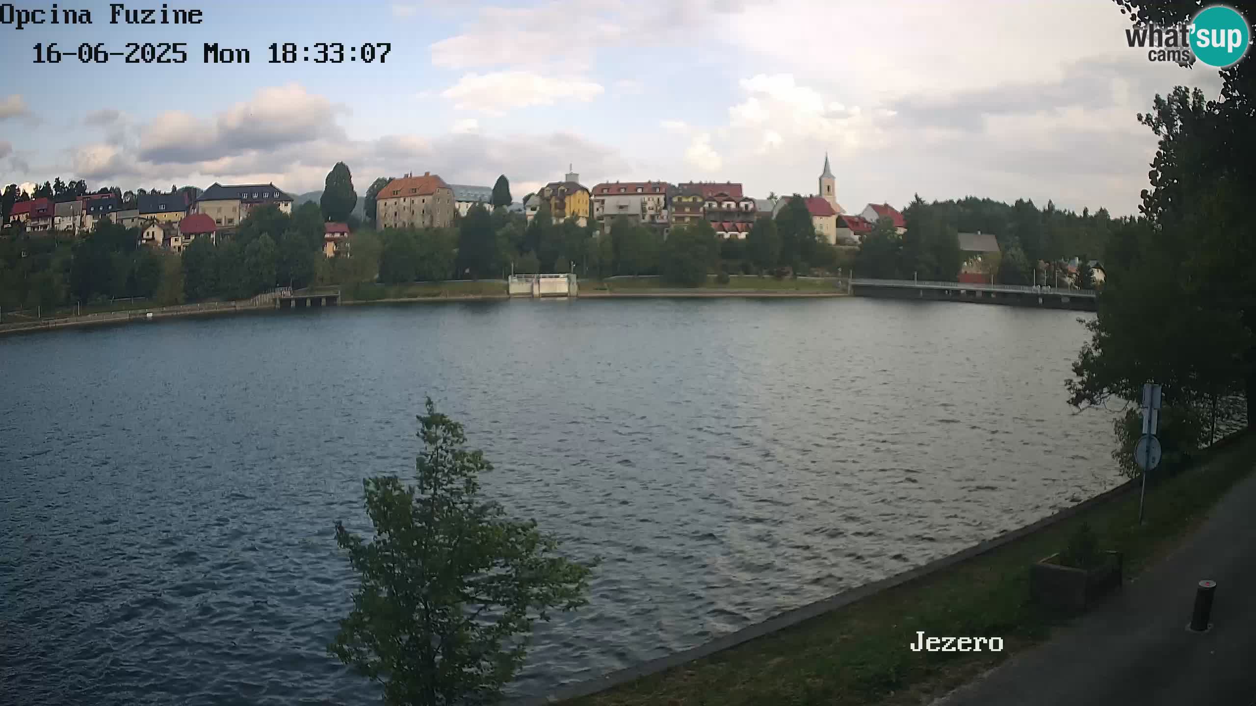 LIVE lago Bajer webcam Bajersko Jezero Fužine