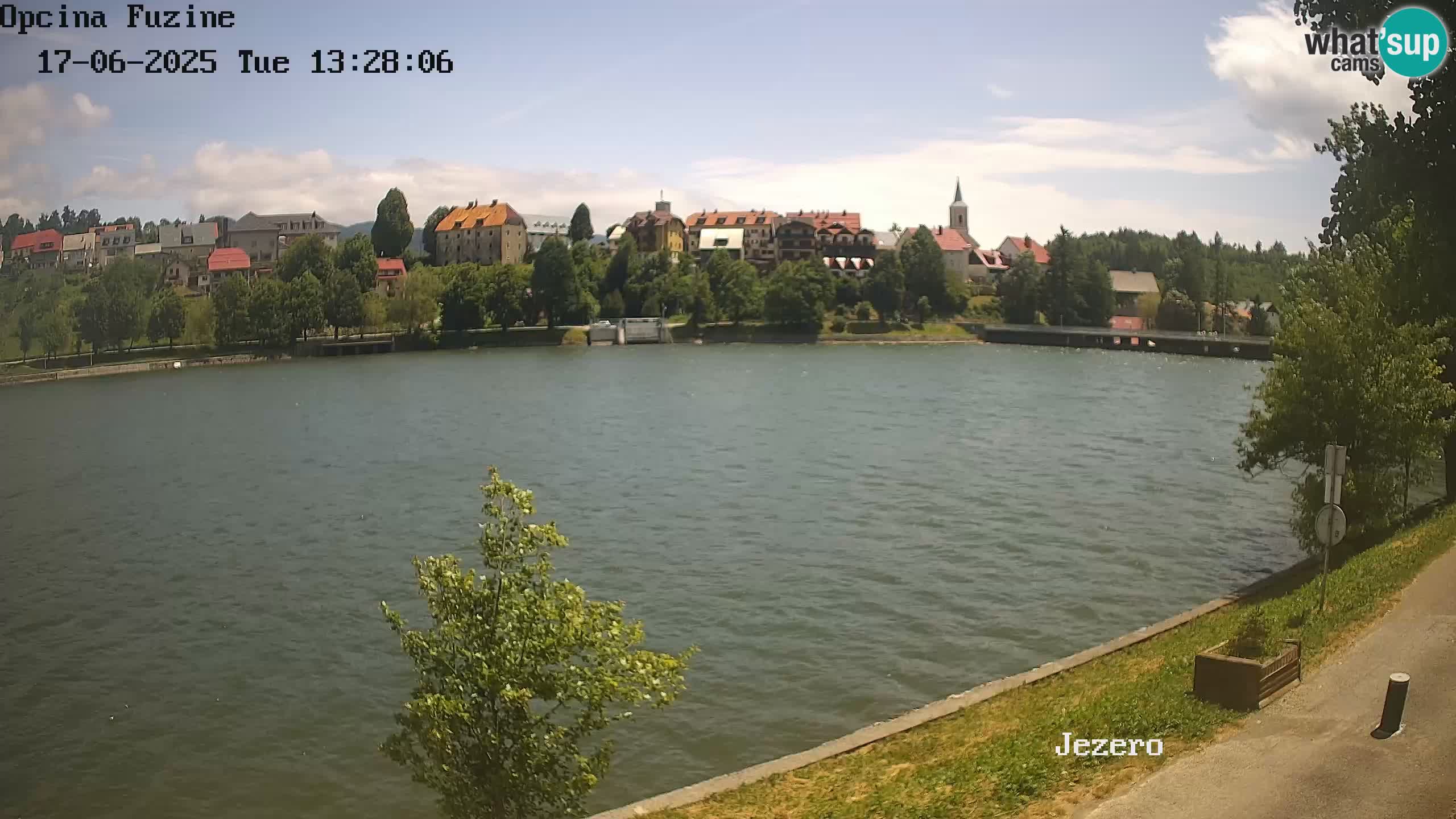 LIVE Lake Bajer livecam Bajersko Jezero Fužine