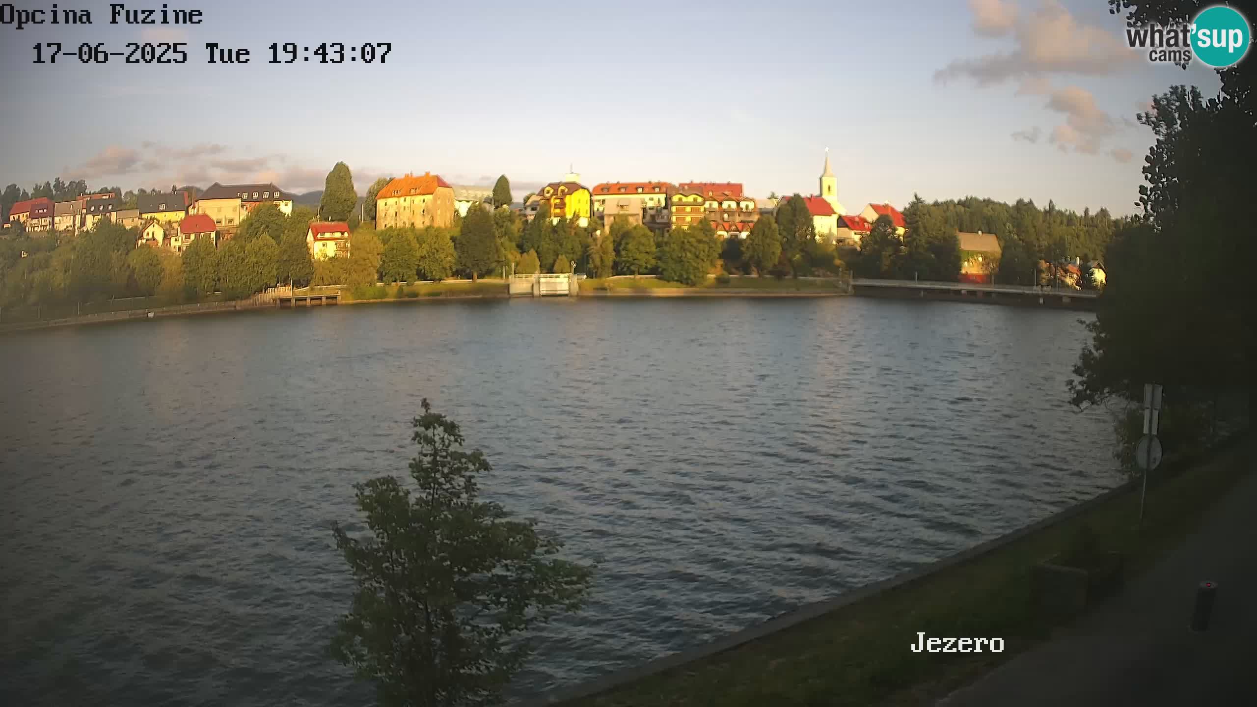 Bajersko Jezero camera en vivo lago Bajer Fužine