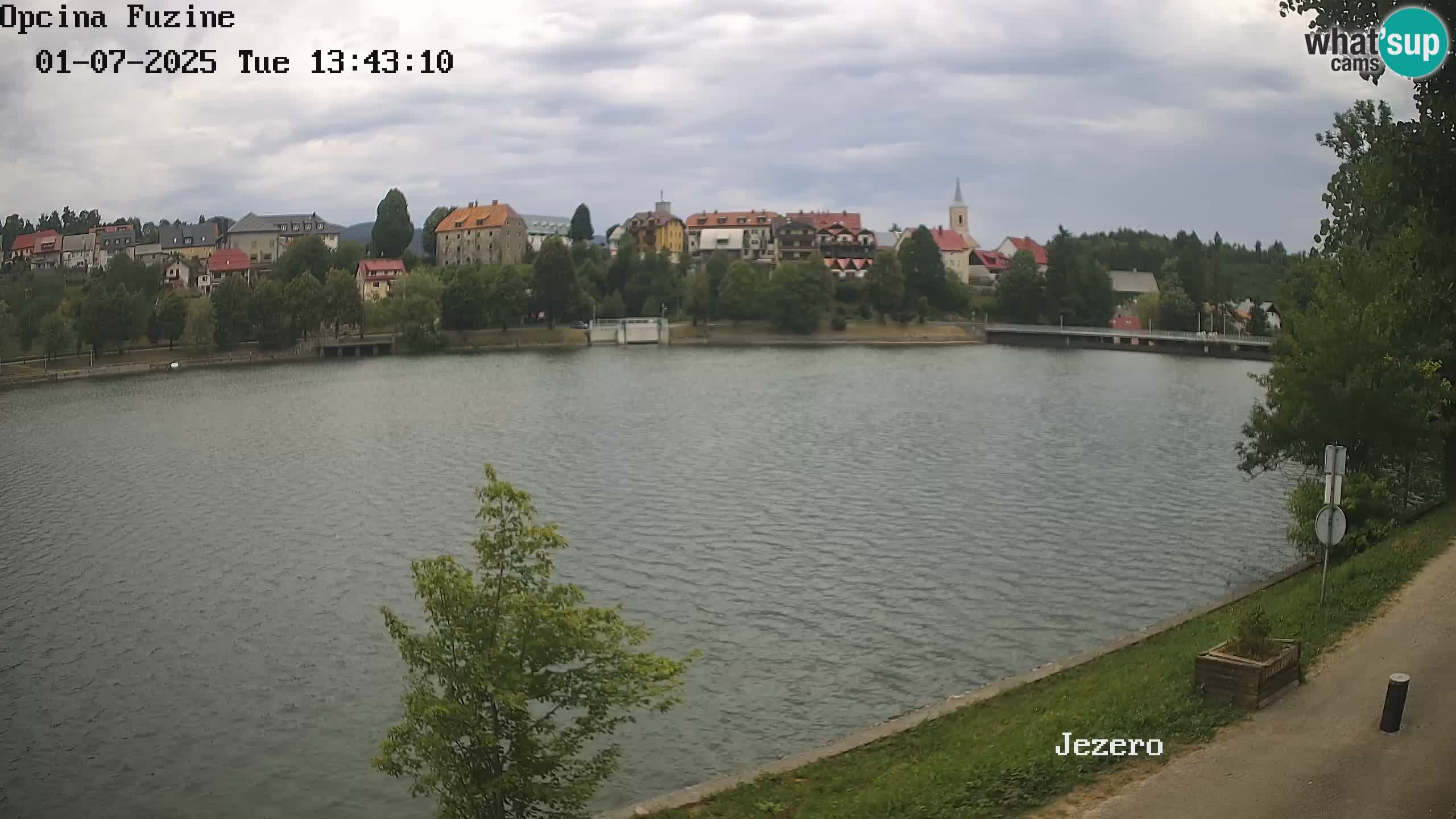 LIVE Lake Bajer livecam Bajersko Jezero Fužine
